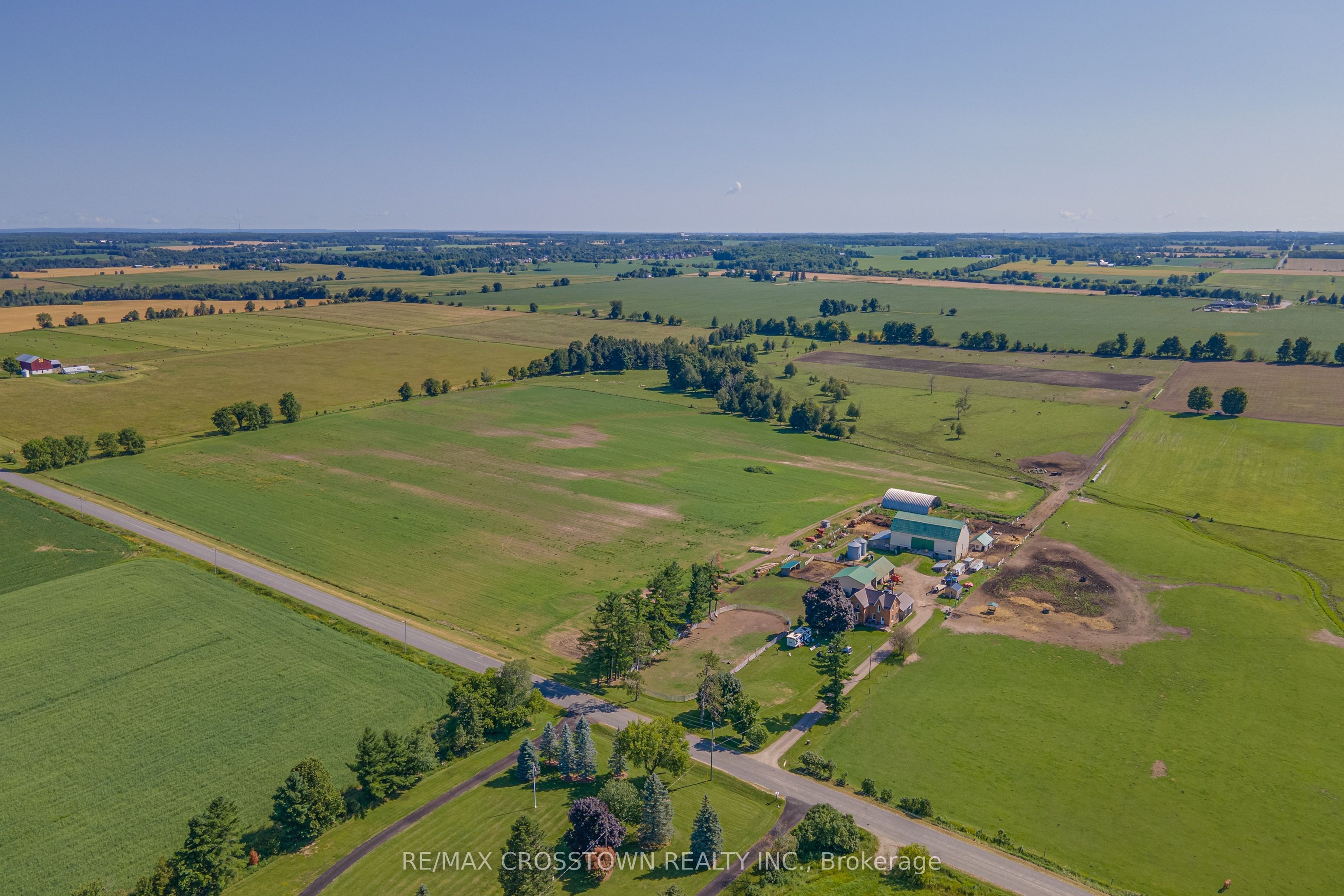 6409 10 Line Property Photo