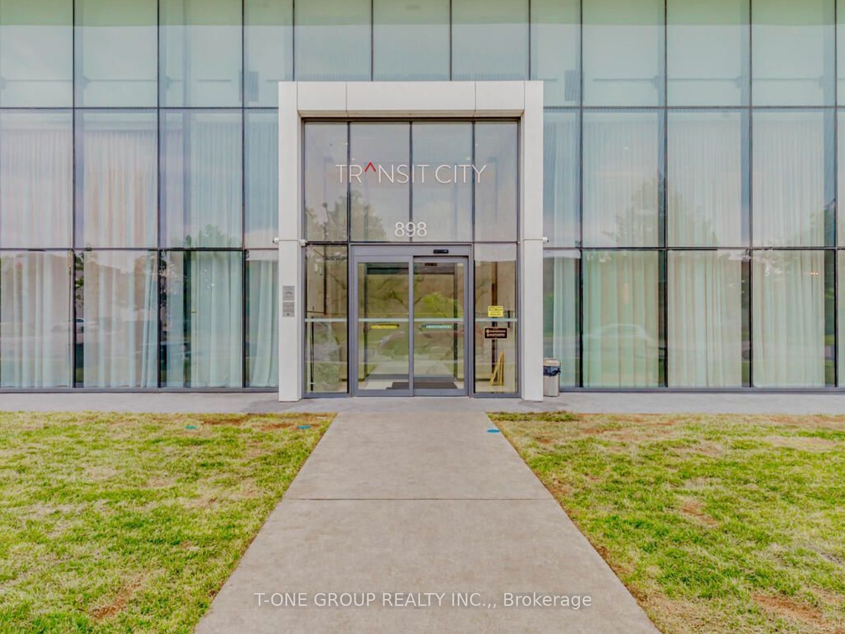 #4106 - 898 Portage Parkway Property Photo 9