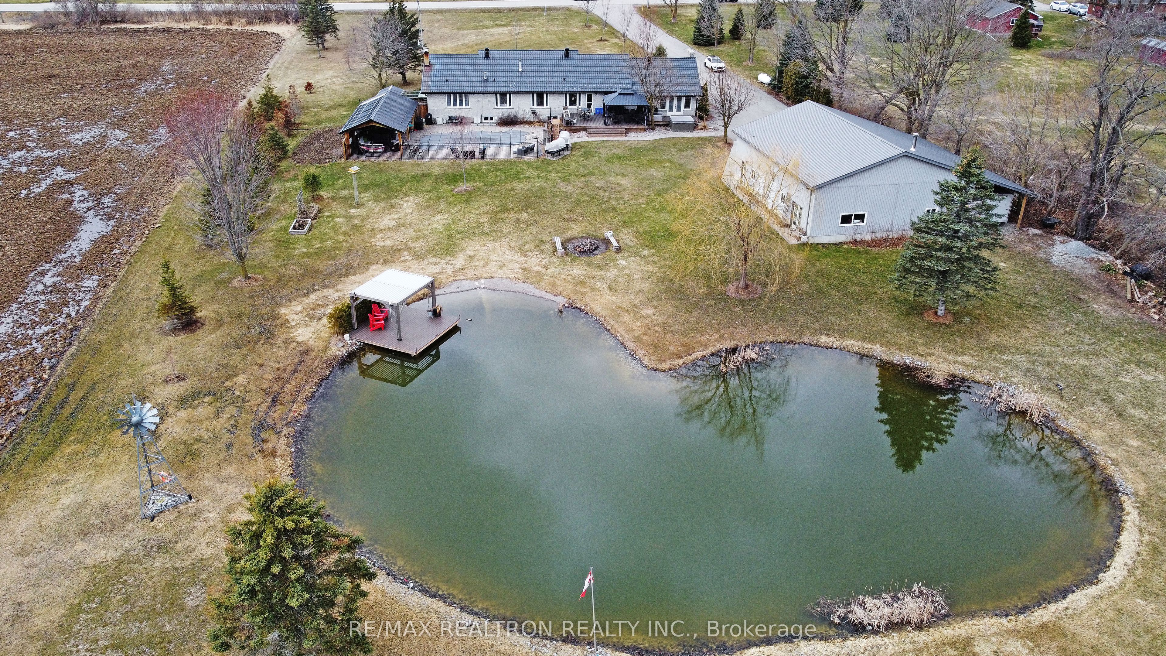 20037 Mccowan Road Property Photo 2