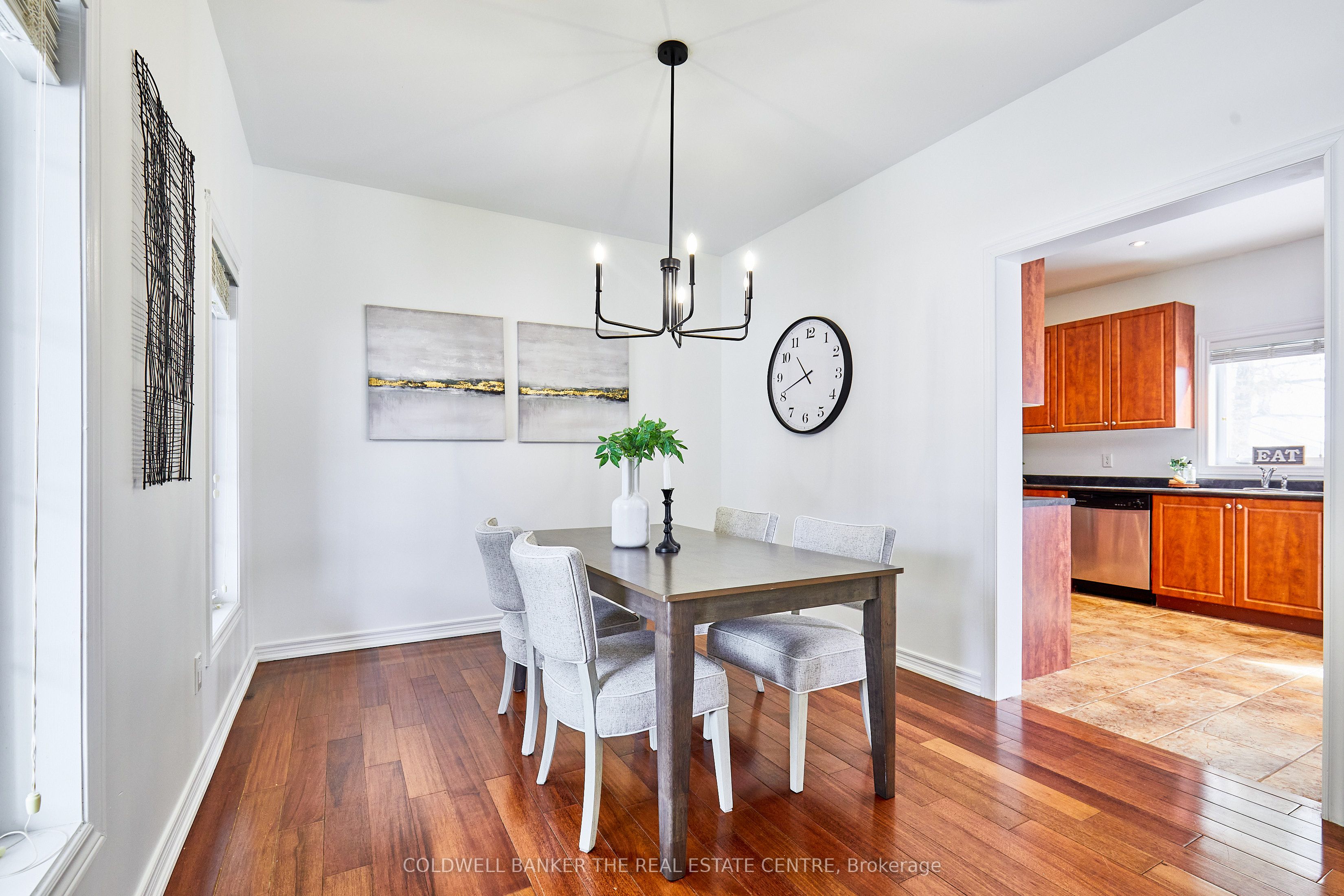 15 Windsor Drive Property Photo 4