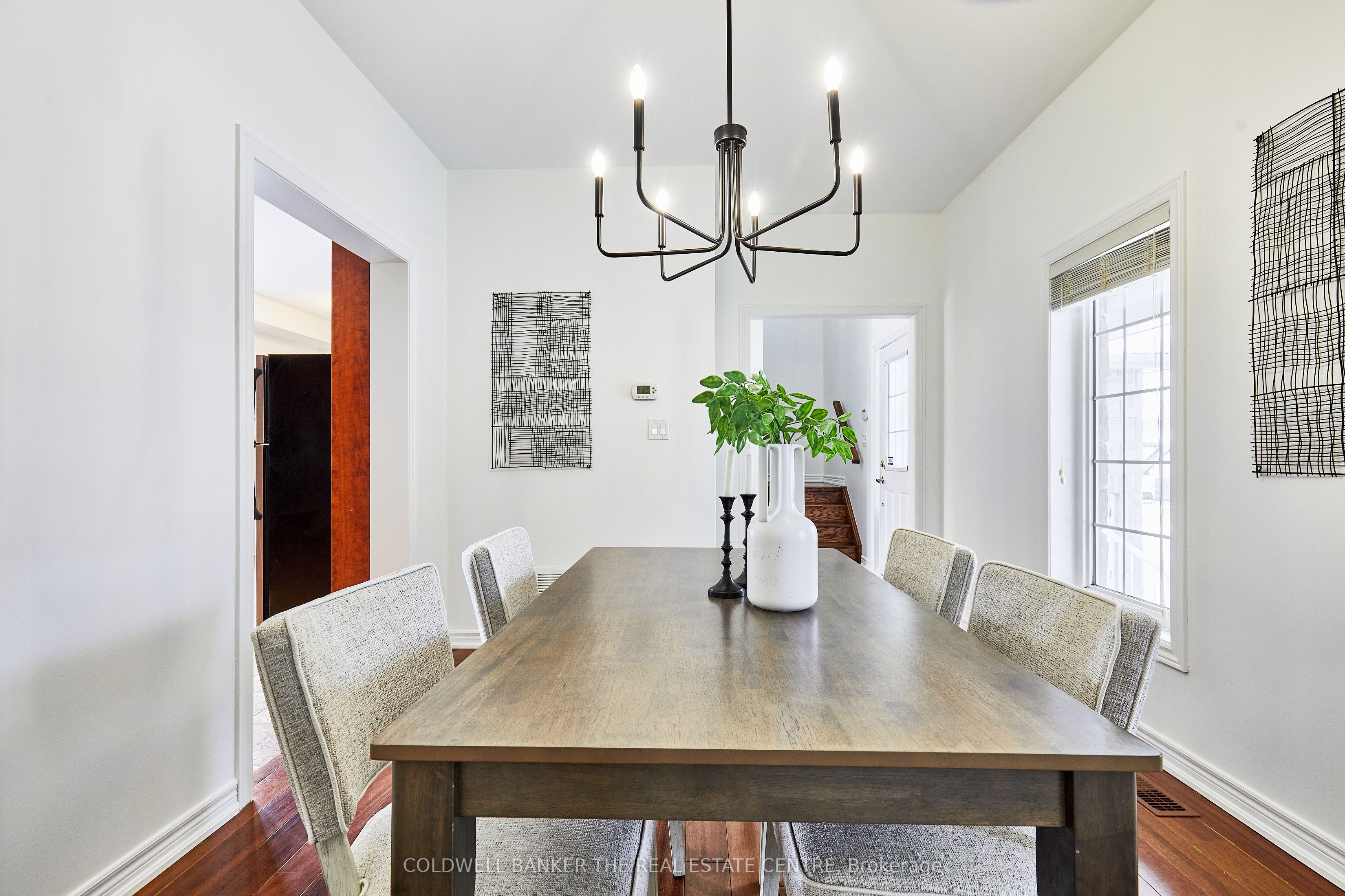 15 Windsor Drive Property Photo 6