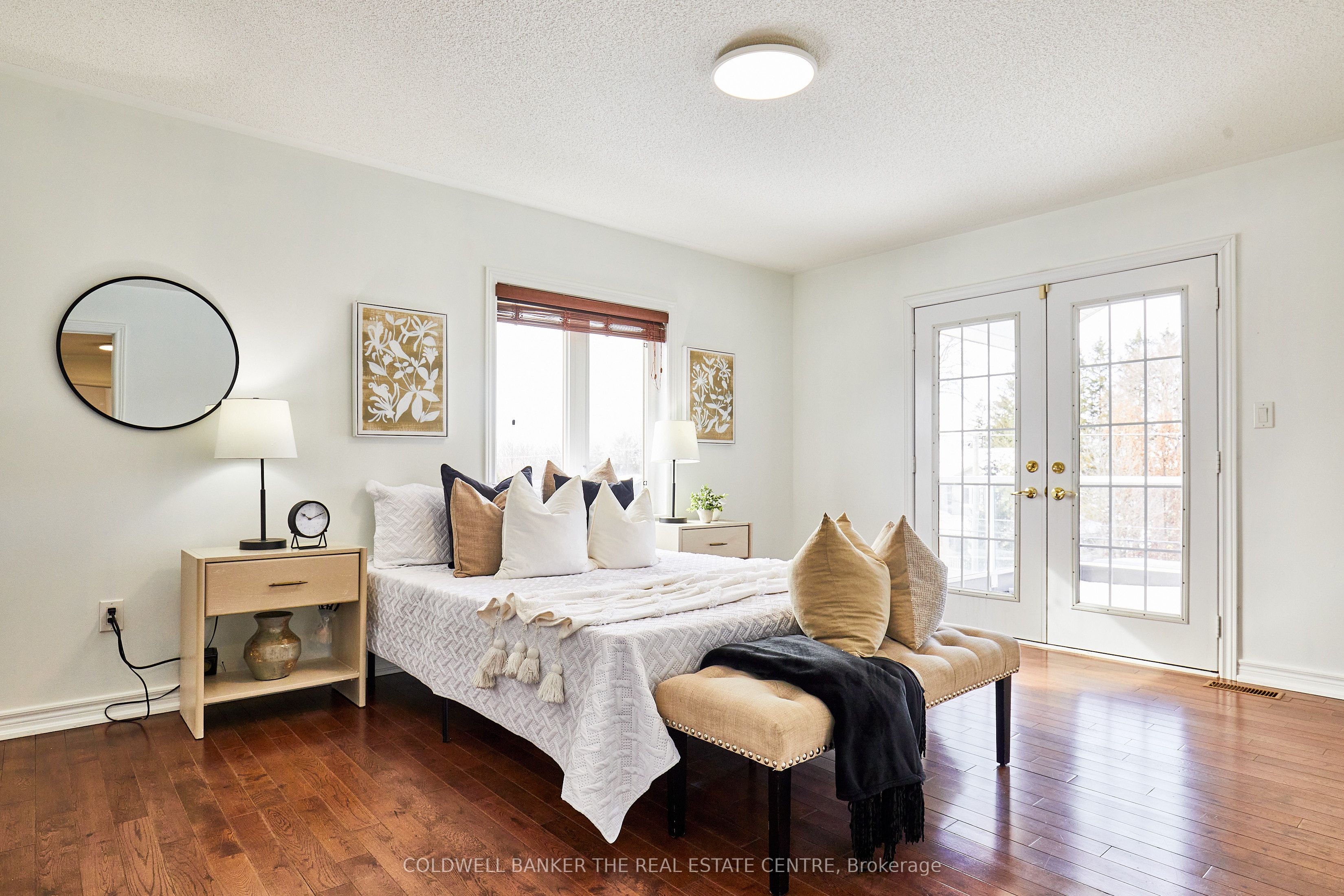 15 Windsor Drive Property Photo 17