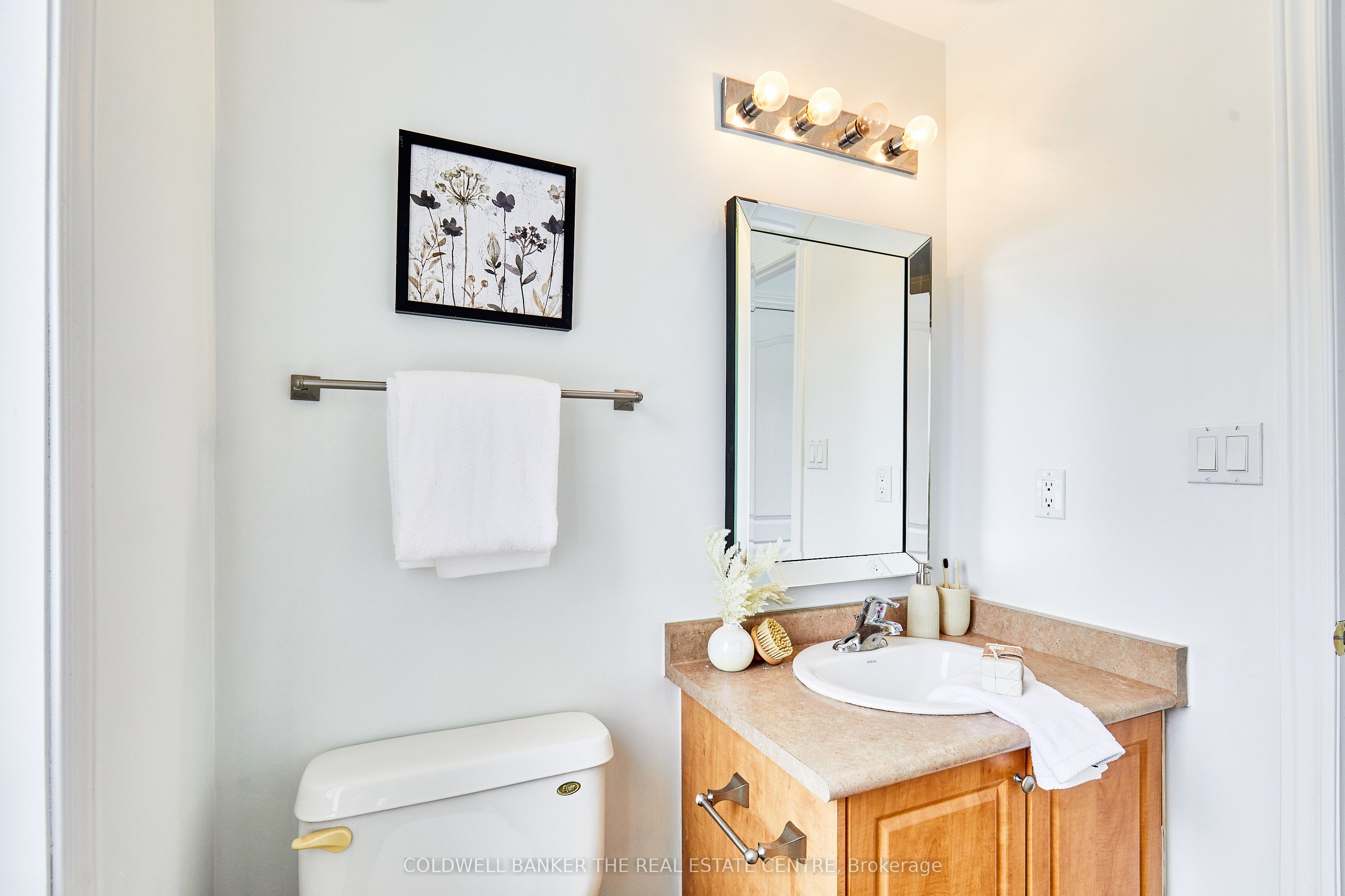 15 Windsor Drive Property Photo 19