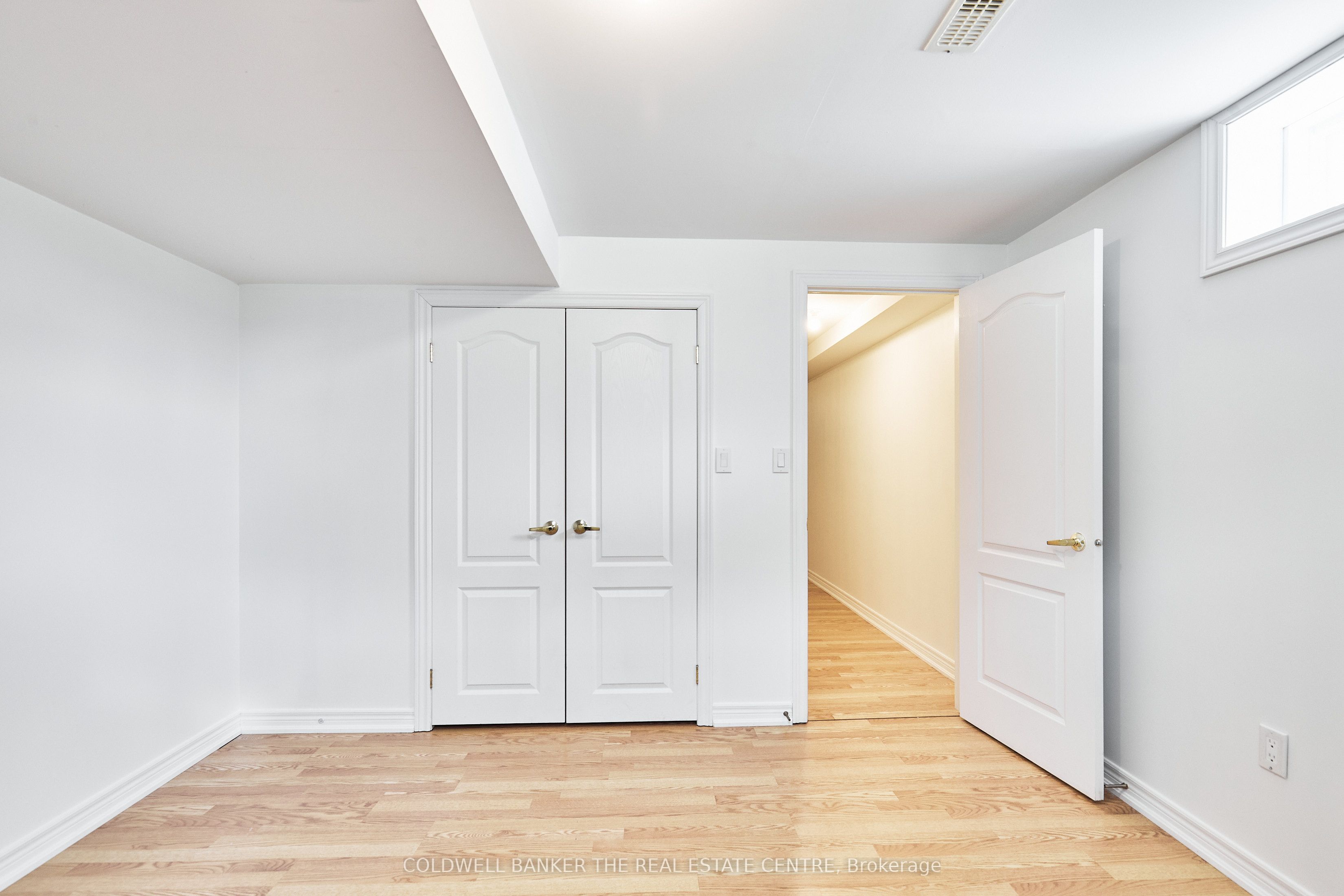 15 Windsor Drive Property Photo 27