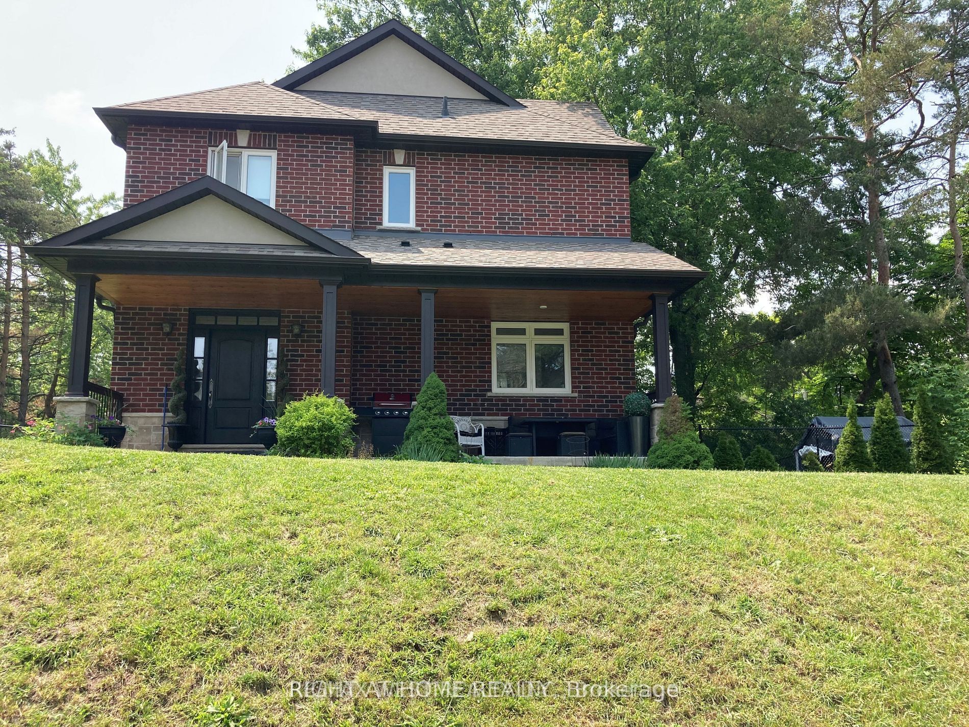 125 Ridge Road Property Photo 2