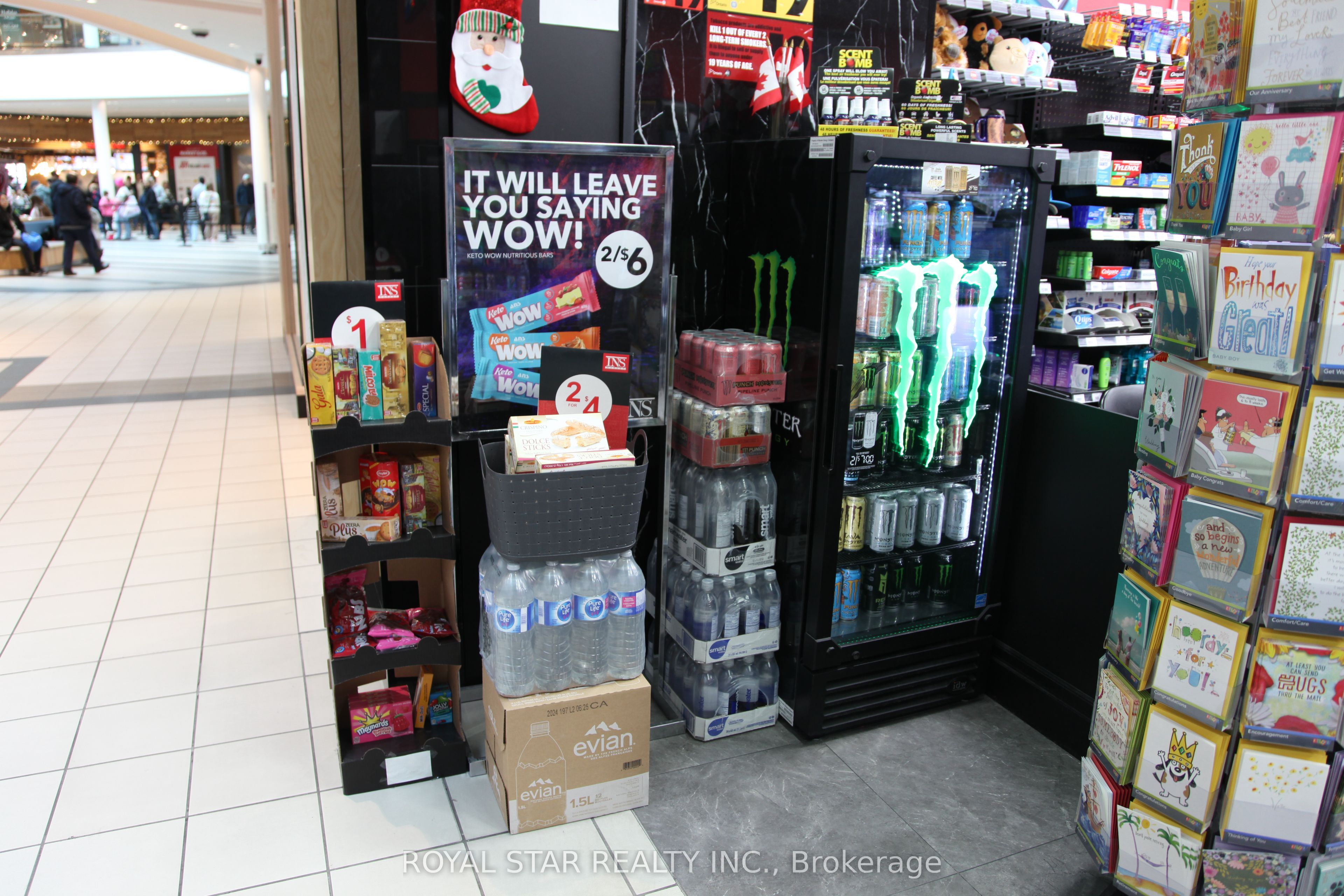 17600 Yonge Street Property Photo 4