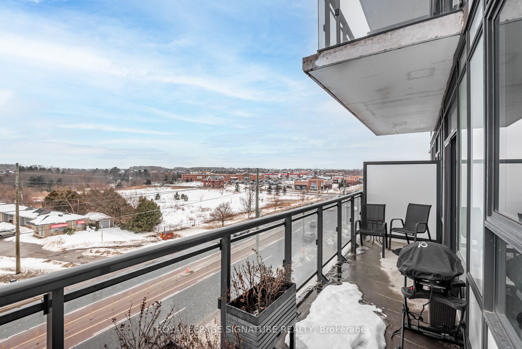 #620 - 11611 Yonge Street Property Photo 11