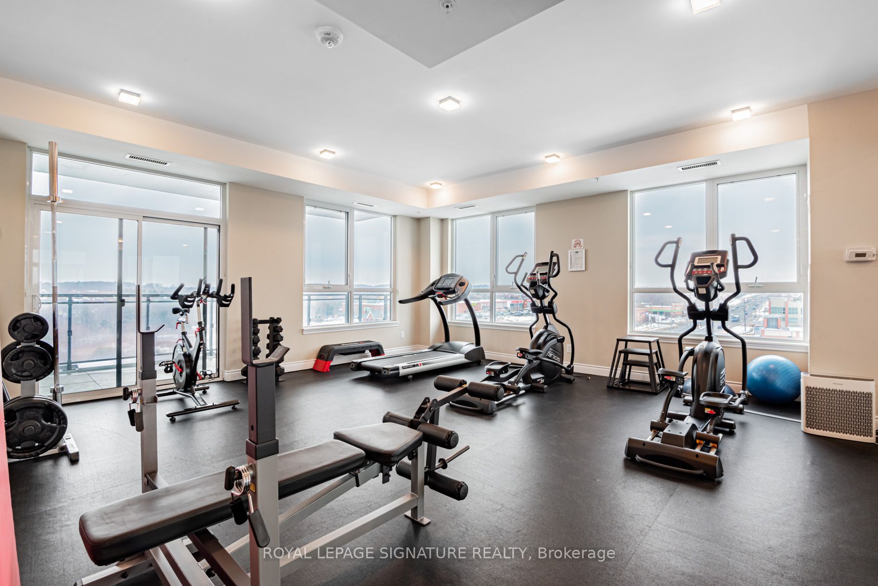 #620 - 11611 Yonge Street Property Photo 13