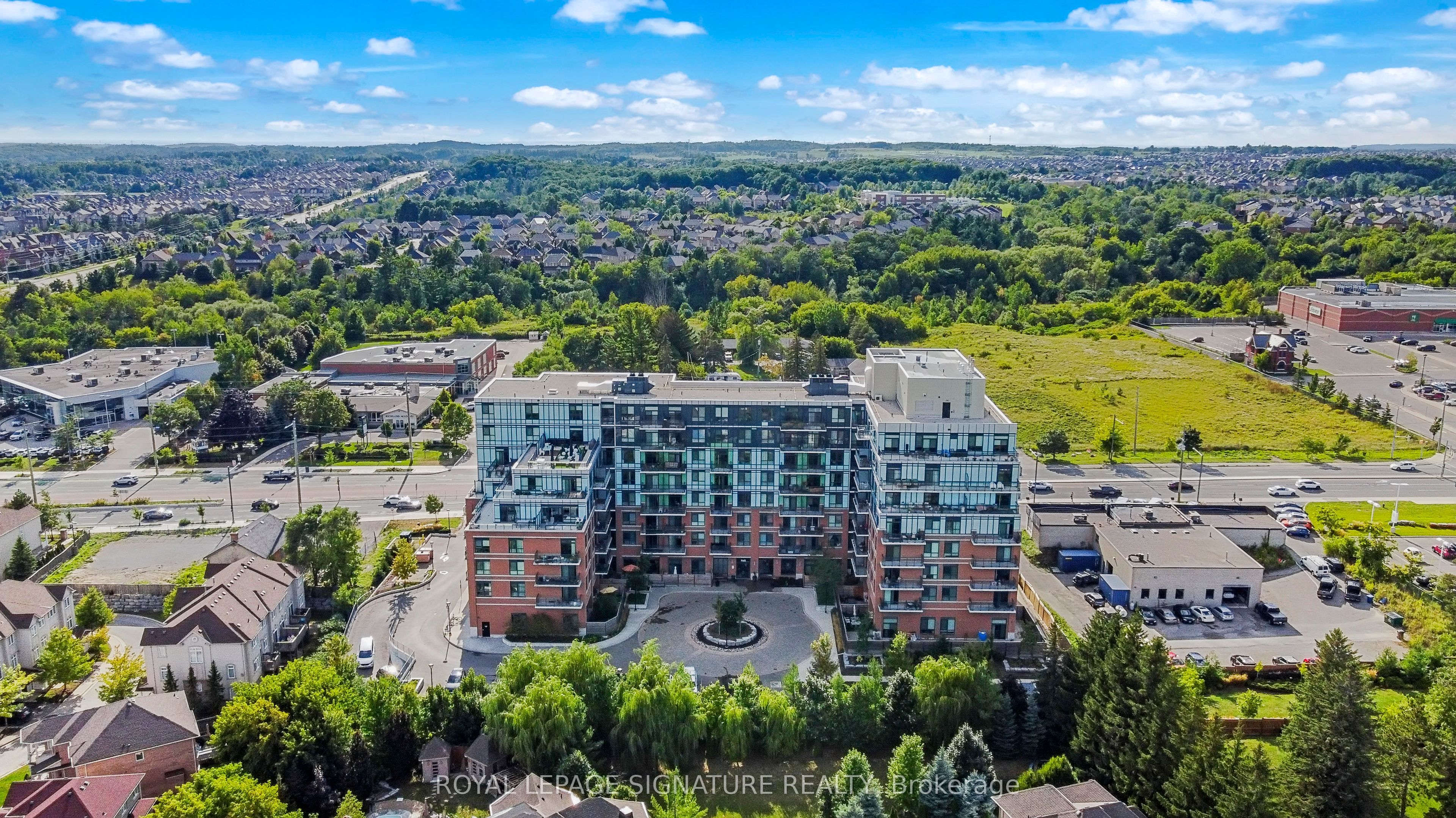 #620 - 11611 Yonge Street Property Photo 19