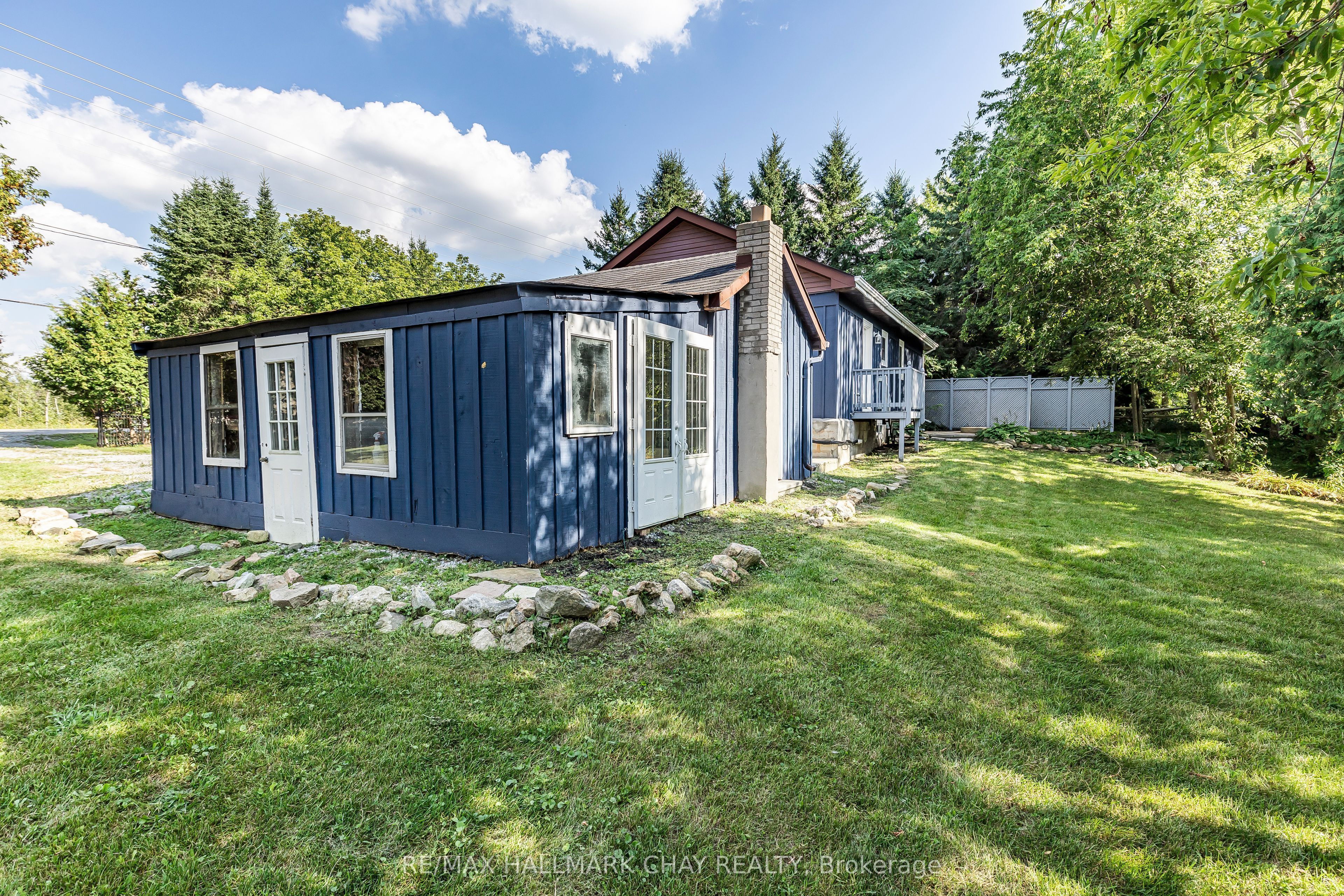 21726 Highway 48 Property Photo 17