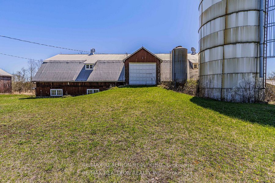 111 Victoria Street Property Photo 29