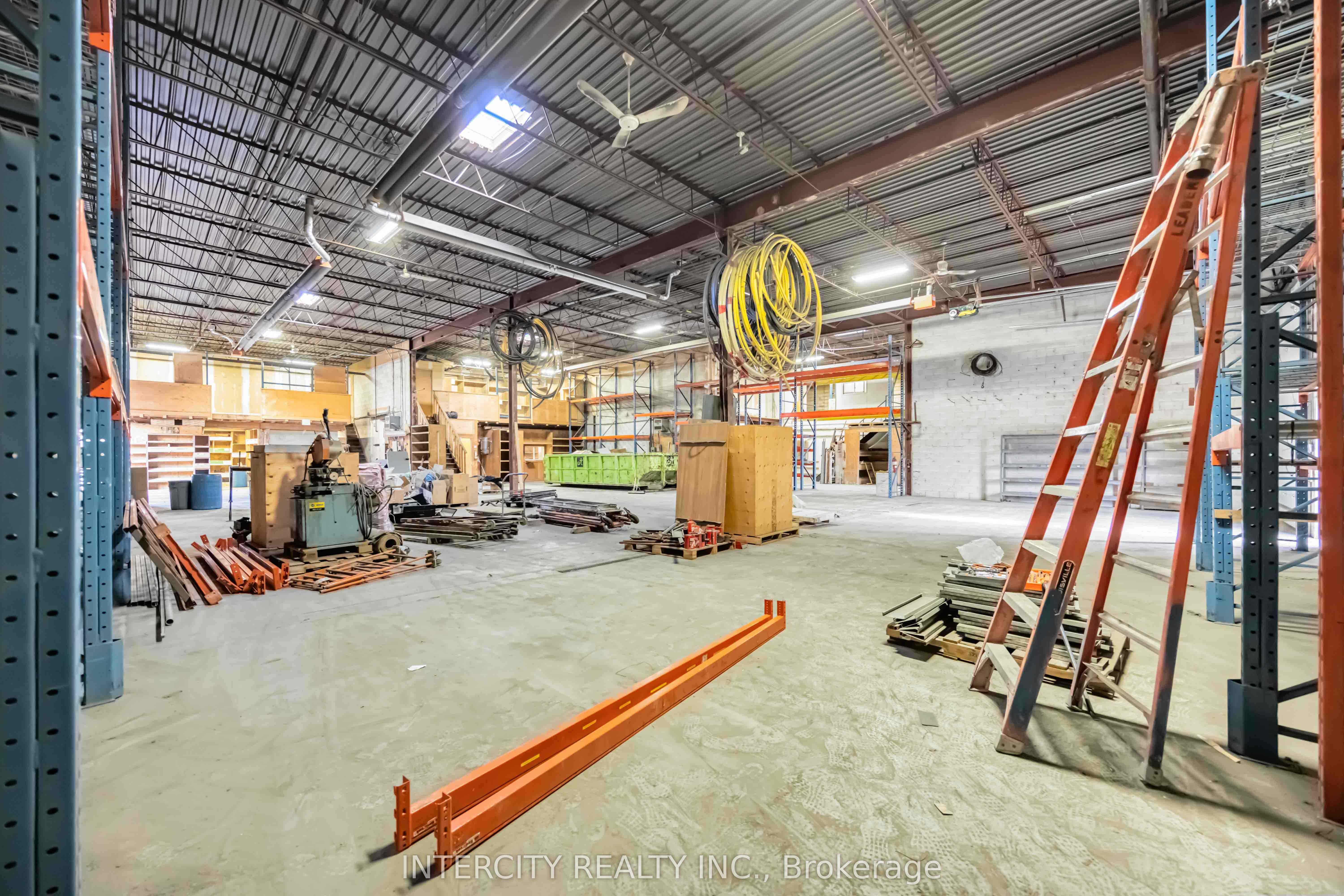 #b - 91 Haist Avenue Property Photo 3