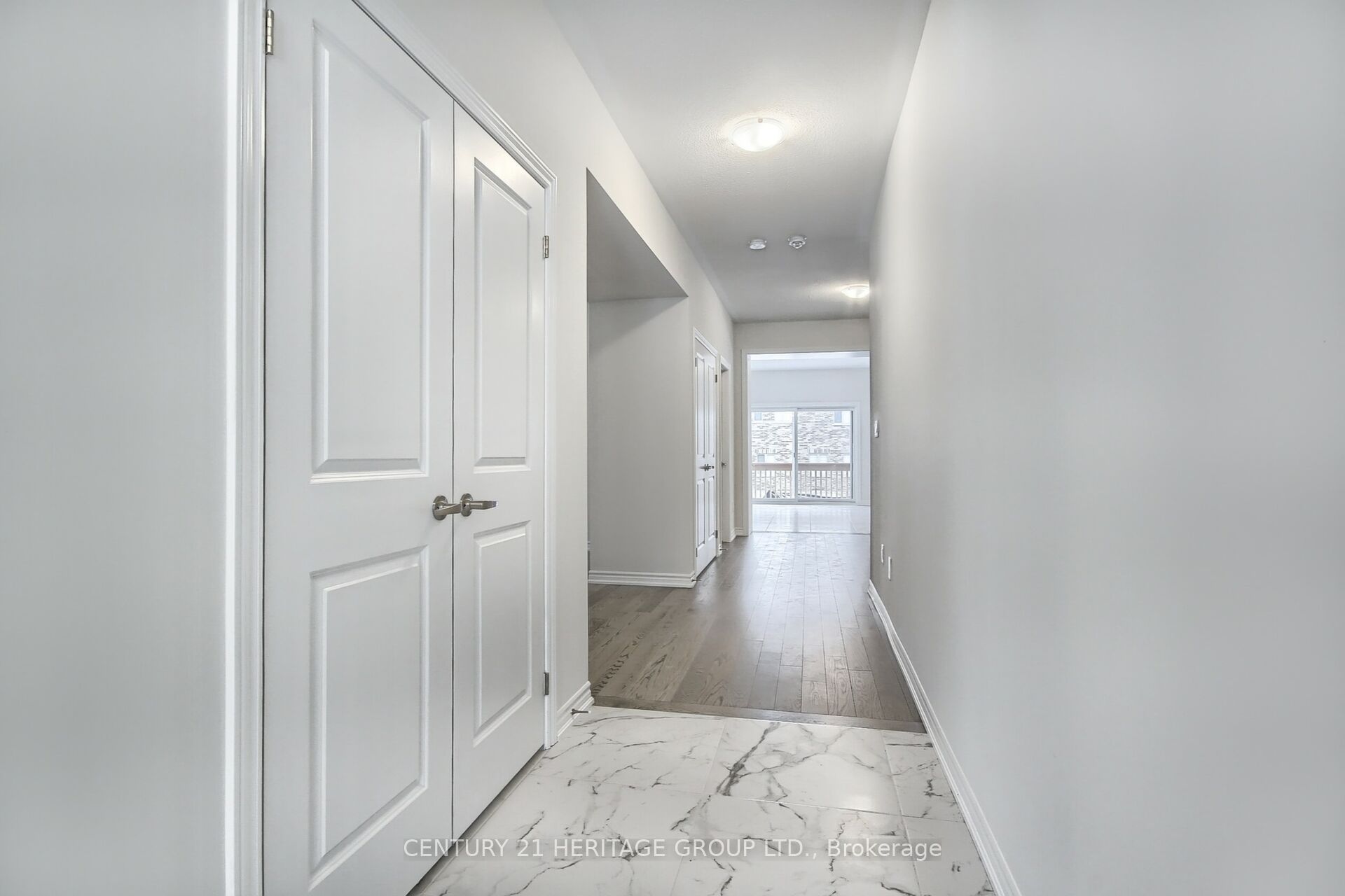1623 Corsal Court Property Photo 3