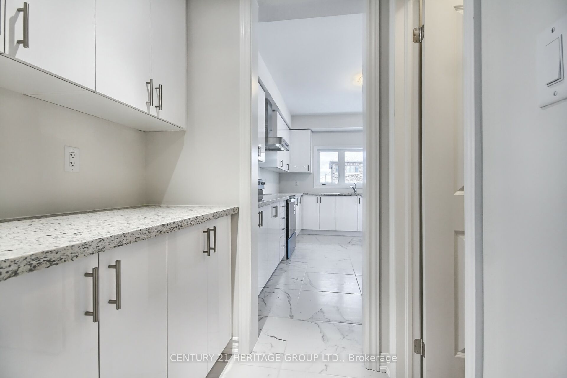 1623 Corsal Court Property Photo 8