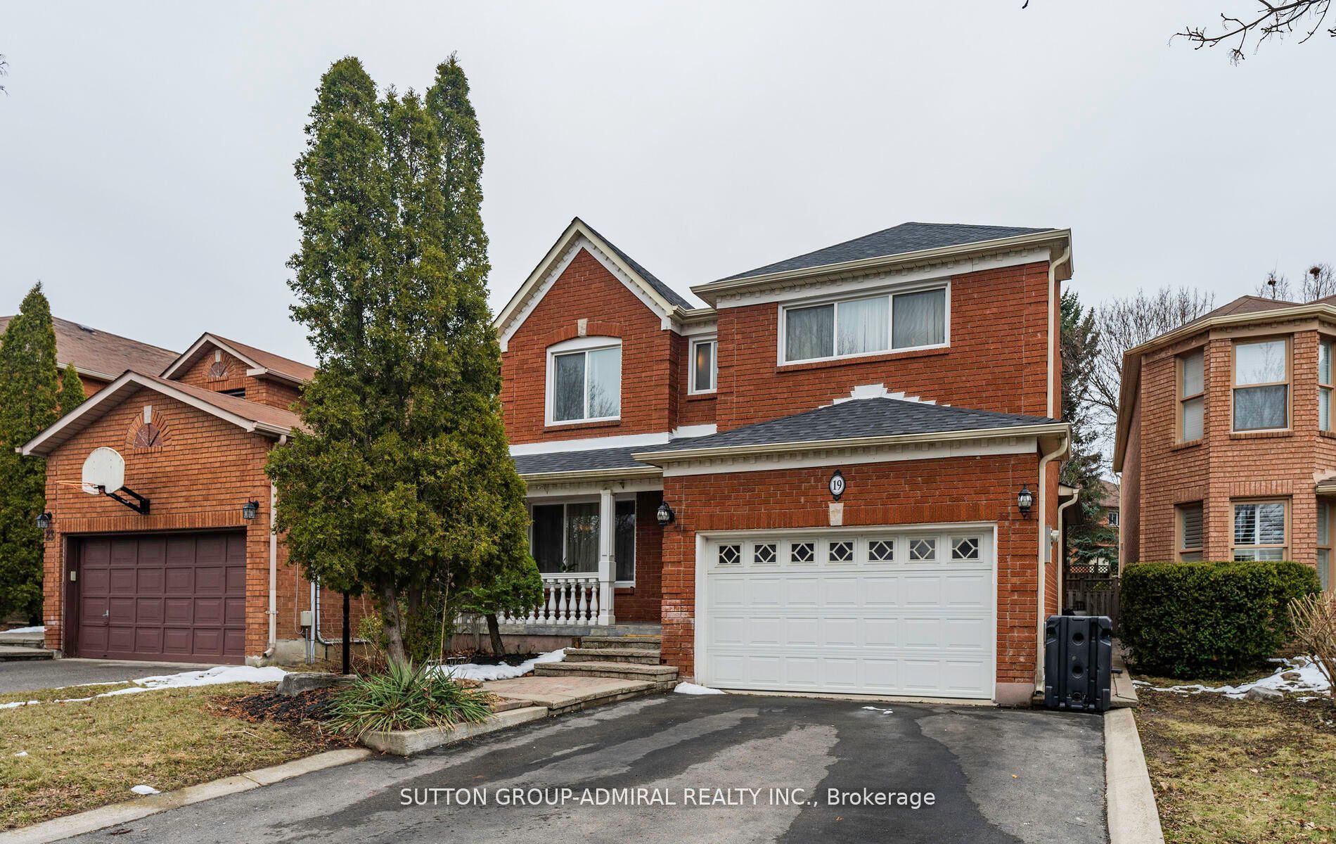 19 Maxwell Court Property Photo 1