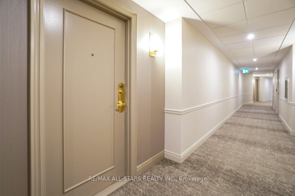 #311 - 22 James Hill Court Property Photo 6