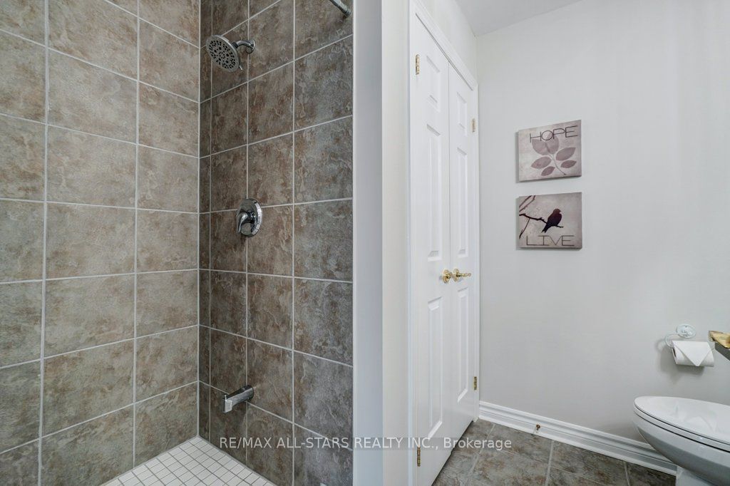 #311 - 22 James Hill Court Property Photo 38