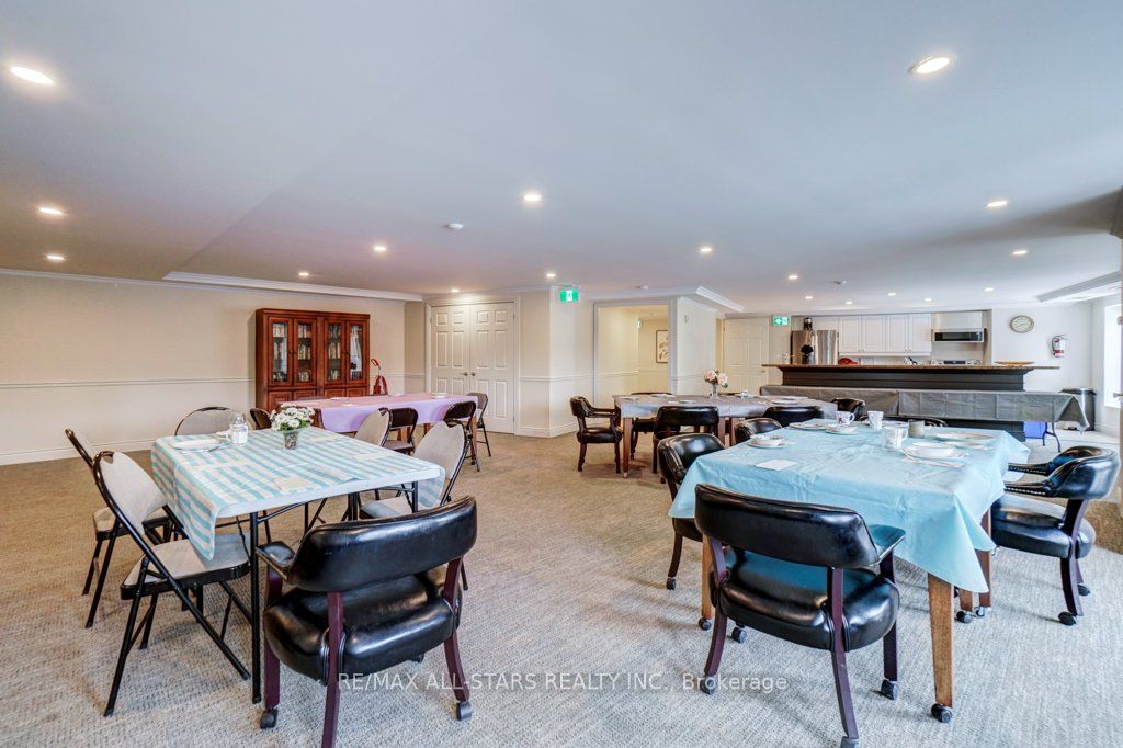 #311 - 22 James Hill Court Property Photo 45