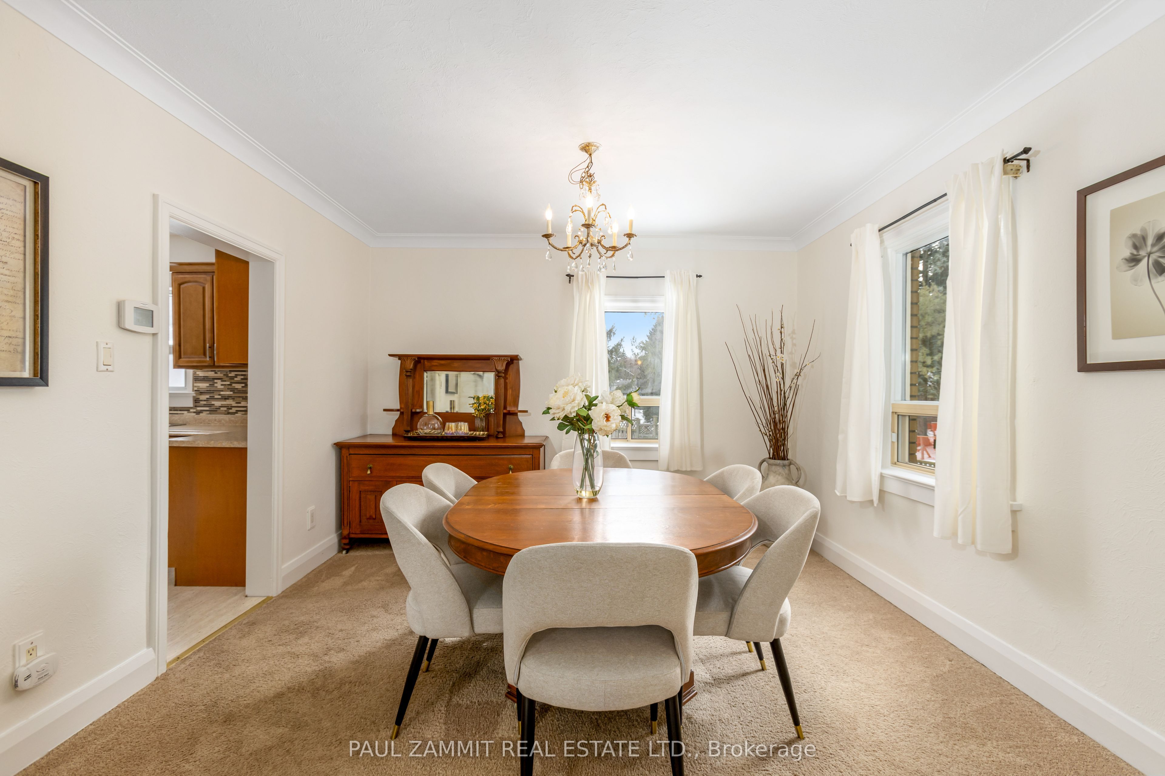 35 John Street Property Photo 11