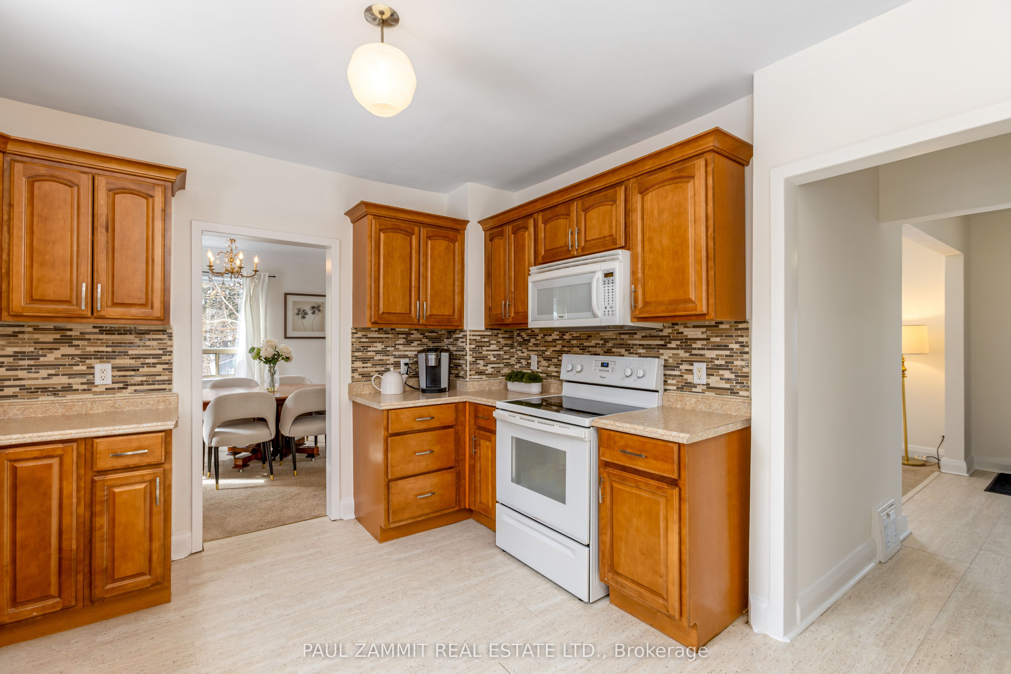 35 John Street Property Photo 15