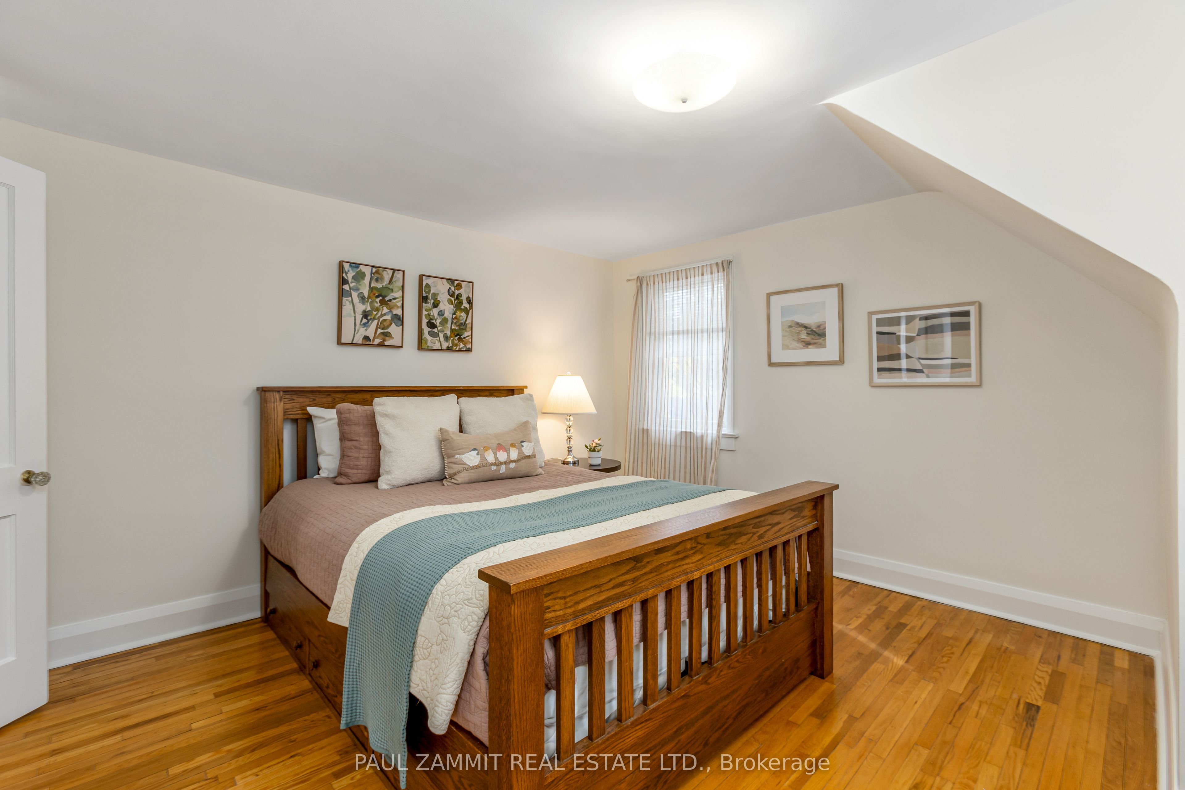 35 John Street Property Photo 21