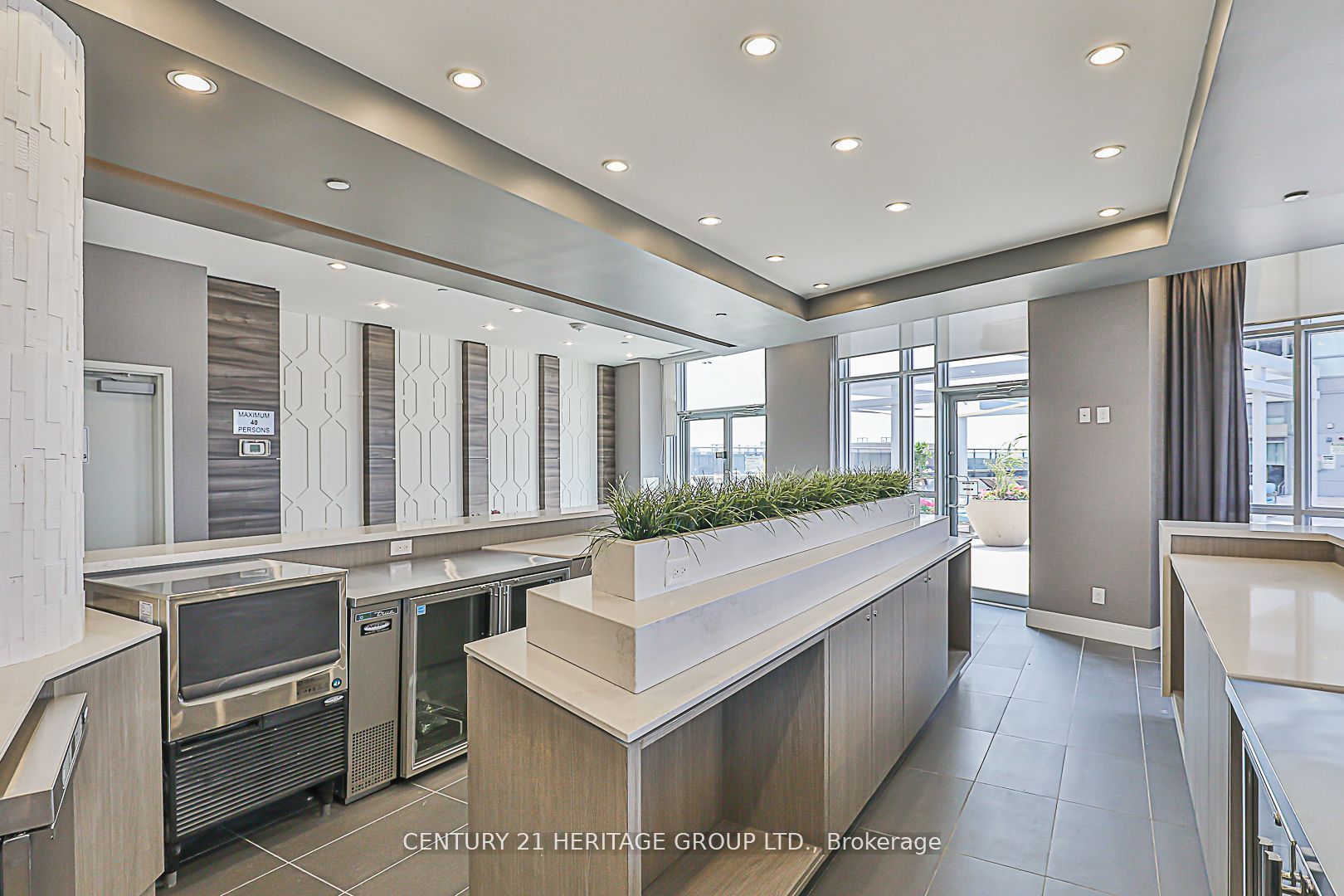 #level 13 Property Photo 17