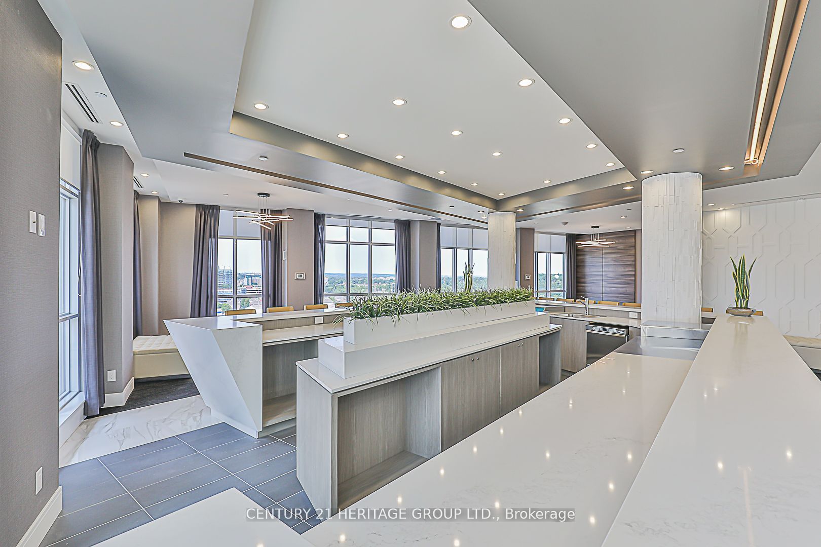 #level 13 Property Photo 26