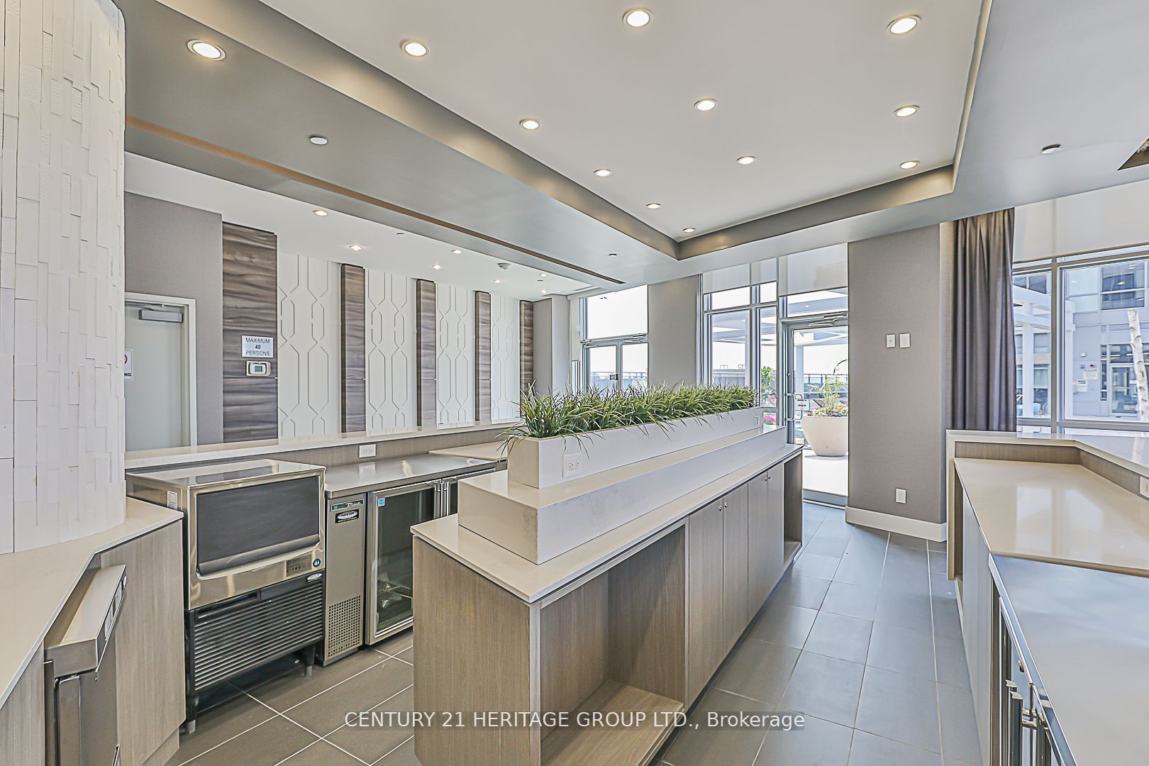 #level 13 Property Photo 29