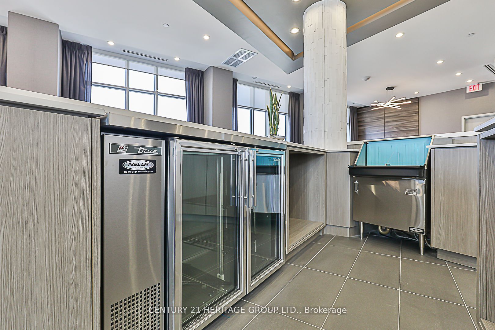 #level 13 Property Photo 32