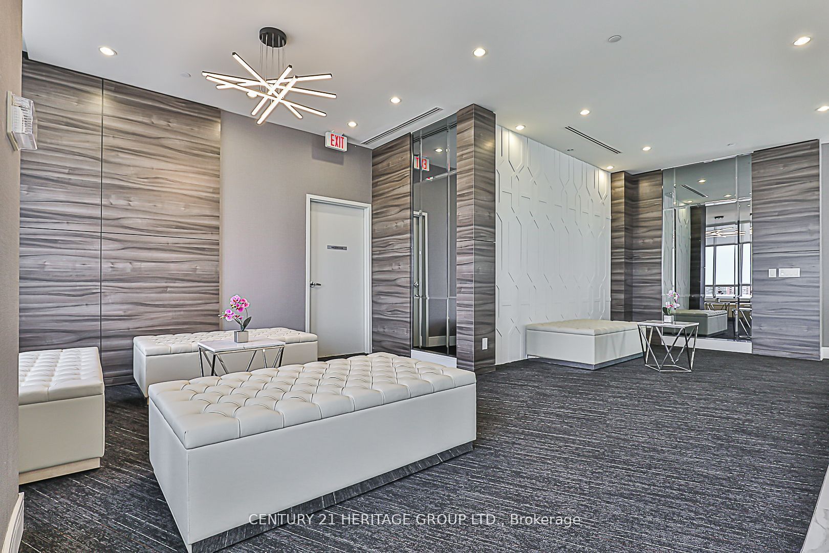 #level 13 Property Photo 34