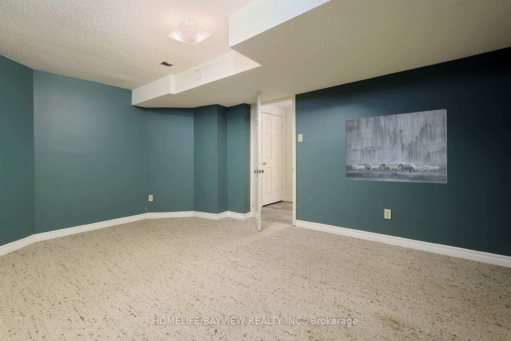 24 Cairns Drive Property Photo 22