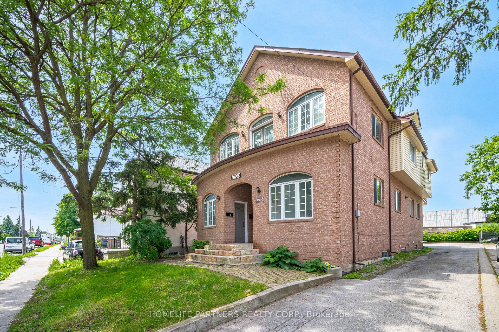 7930 Kipling Avenue Property Photo 1