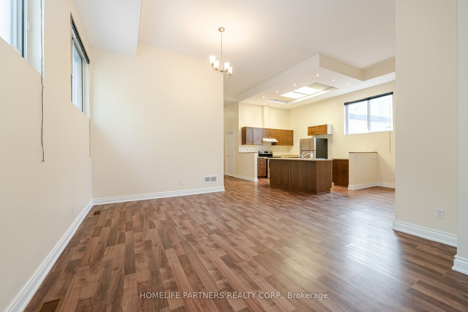 7930 Kipling Avenue Property Photo 9