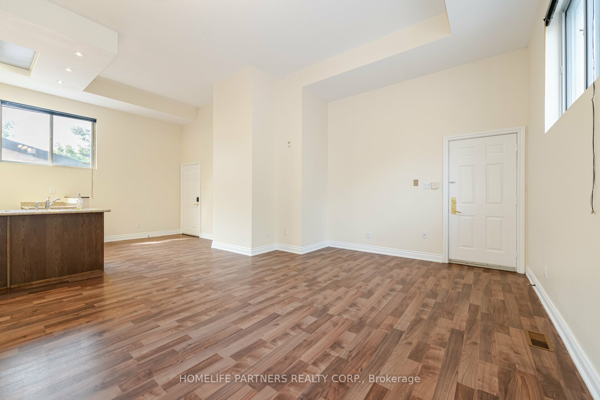 7930 Kipling Avenue Property Photo 10