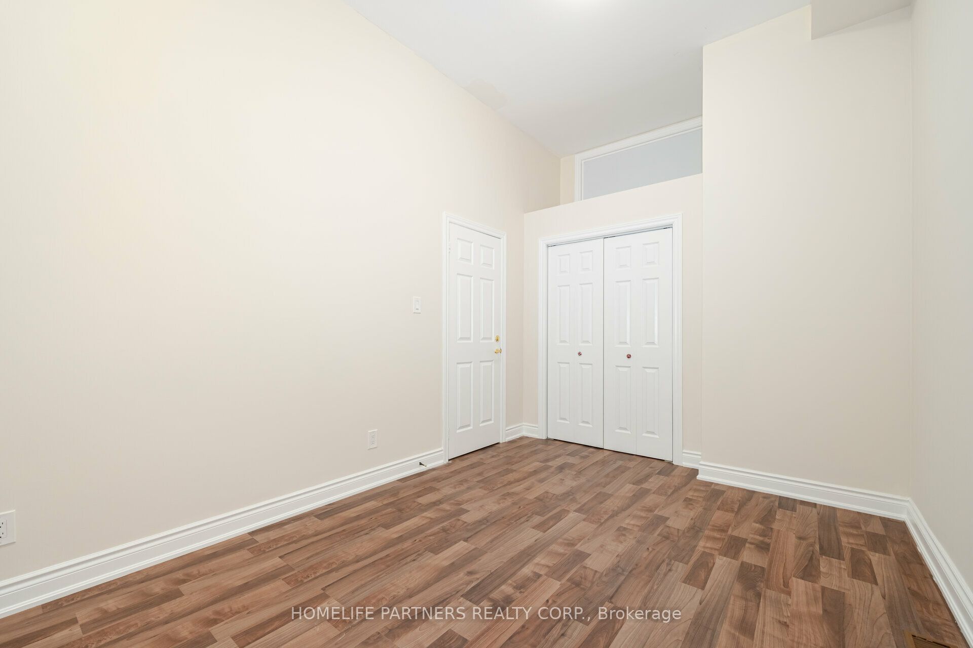 7930 Kipling Avenue Property Photo 15