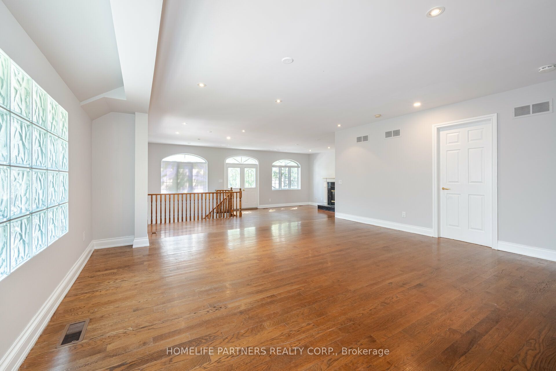 7930 Kipling Avenue Property Photo 32