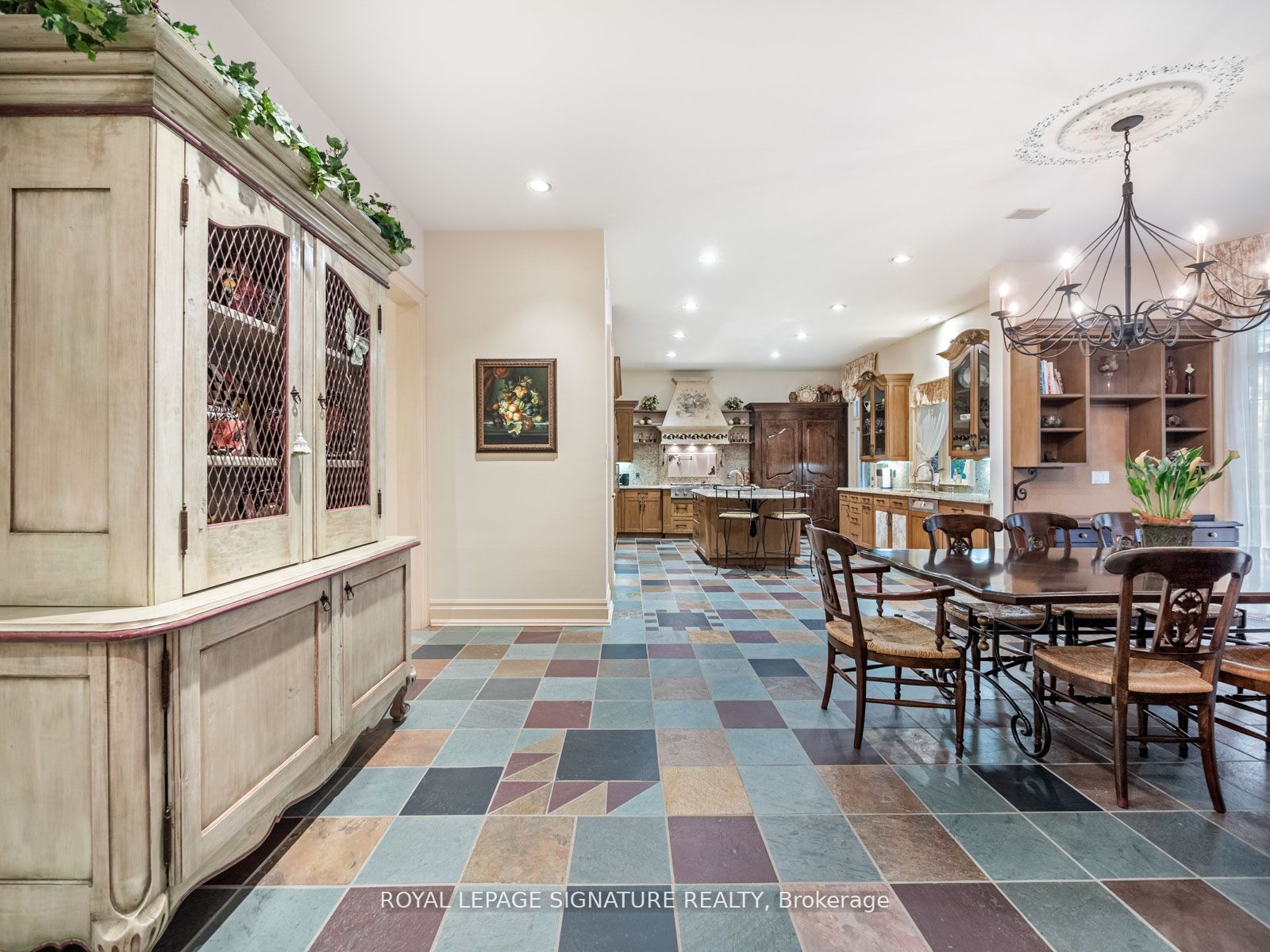 51 Renaissance Court Property Photo 14