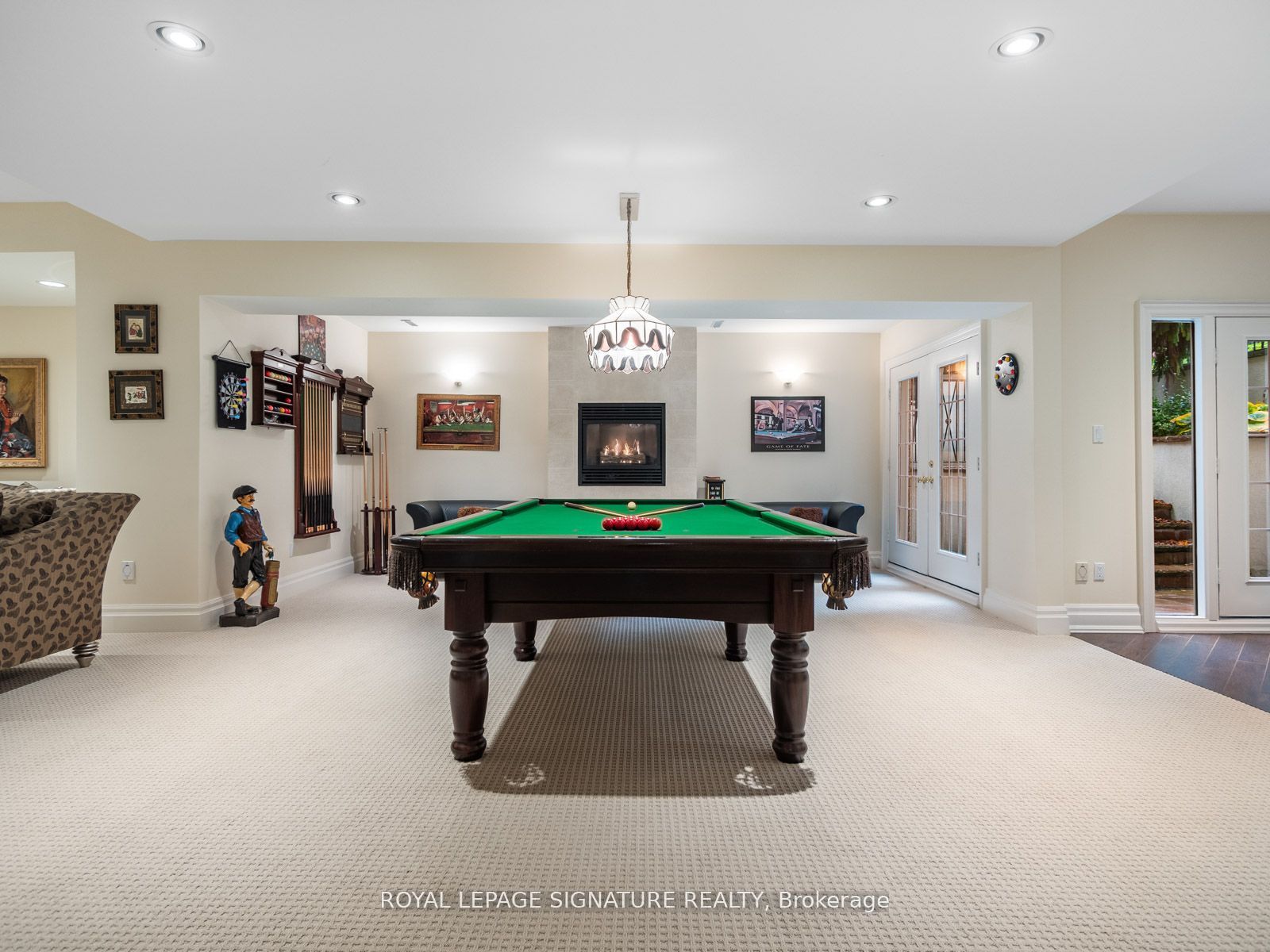 51 Renaissance Court Property Photo 32