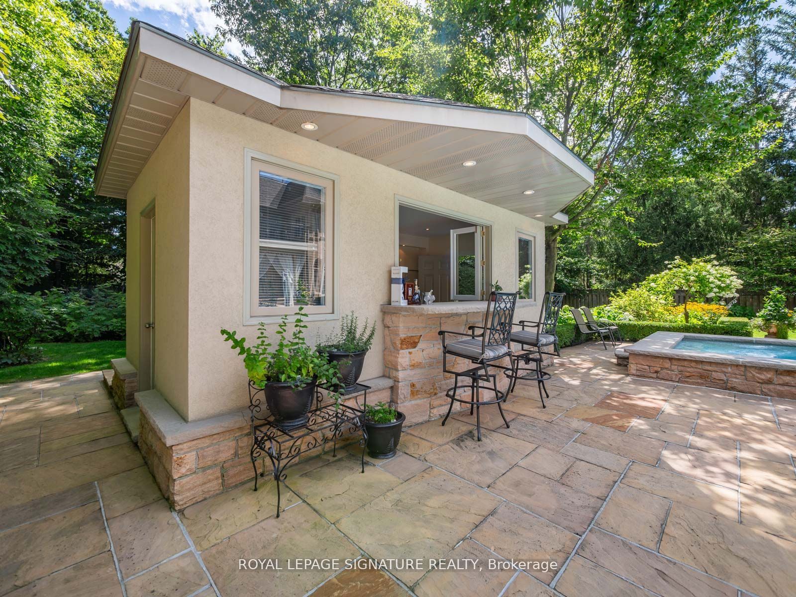 51 Renaissance Court Property Photo 40