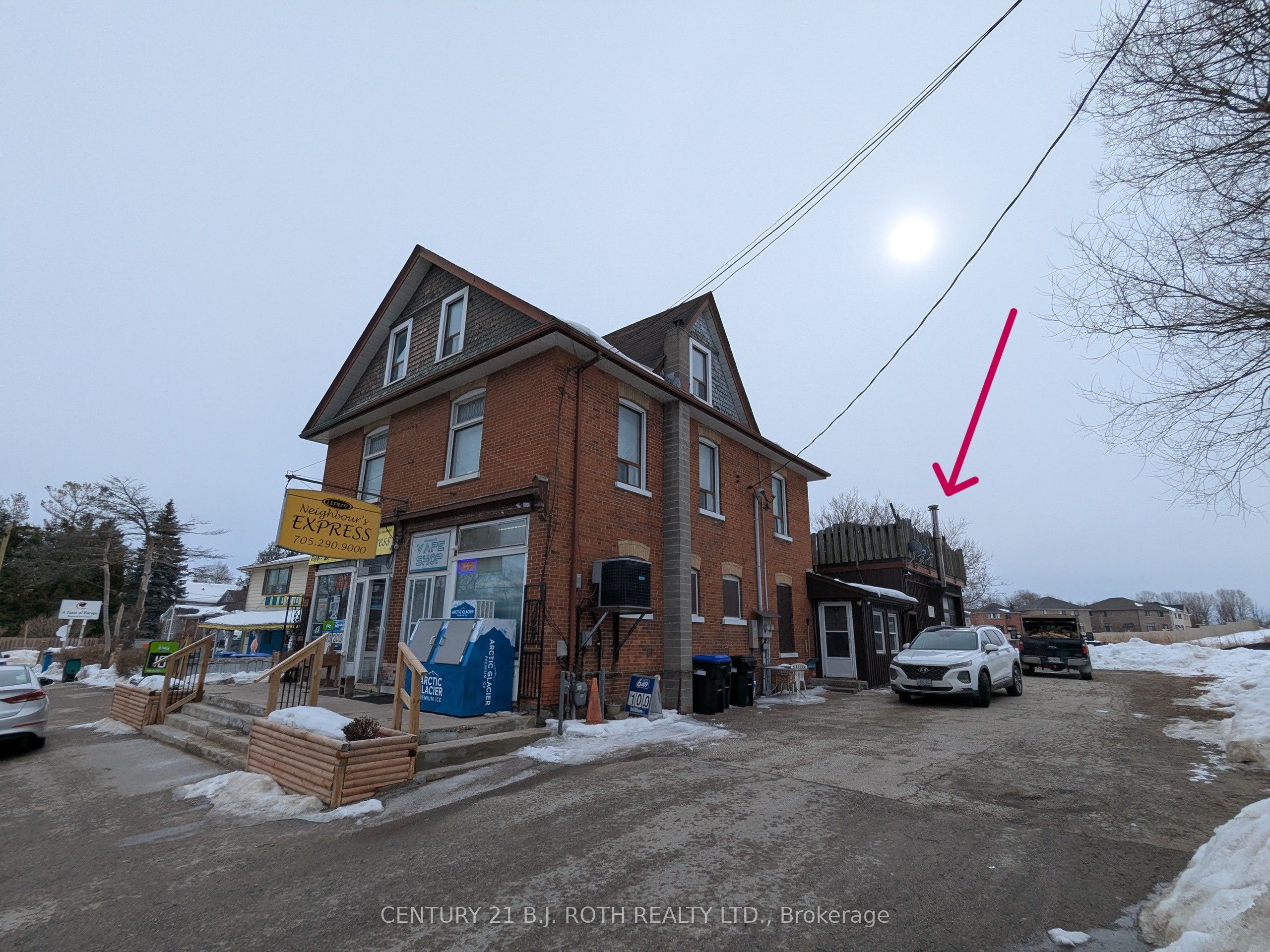 #3 - 1341 Killarney Bch Road Property Photo 6