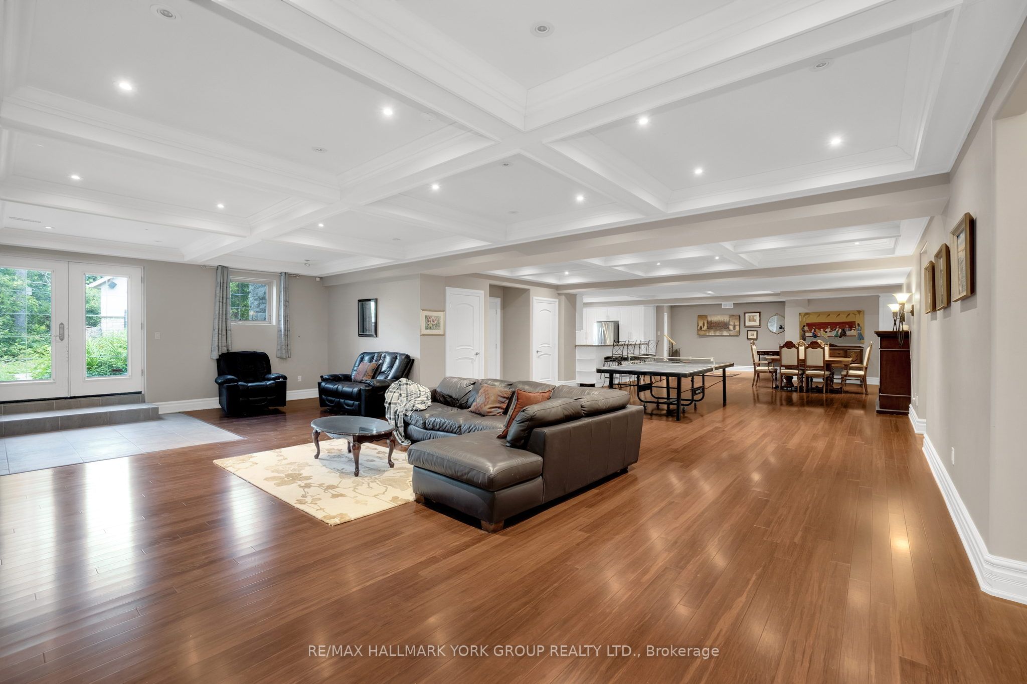2 Kingswood Drive Property Photo 16