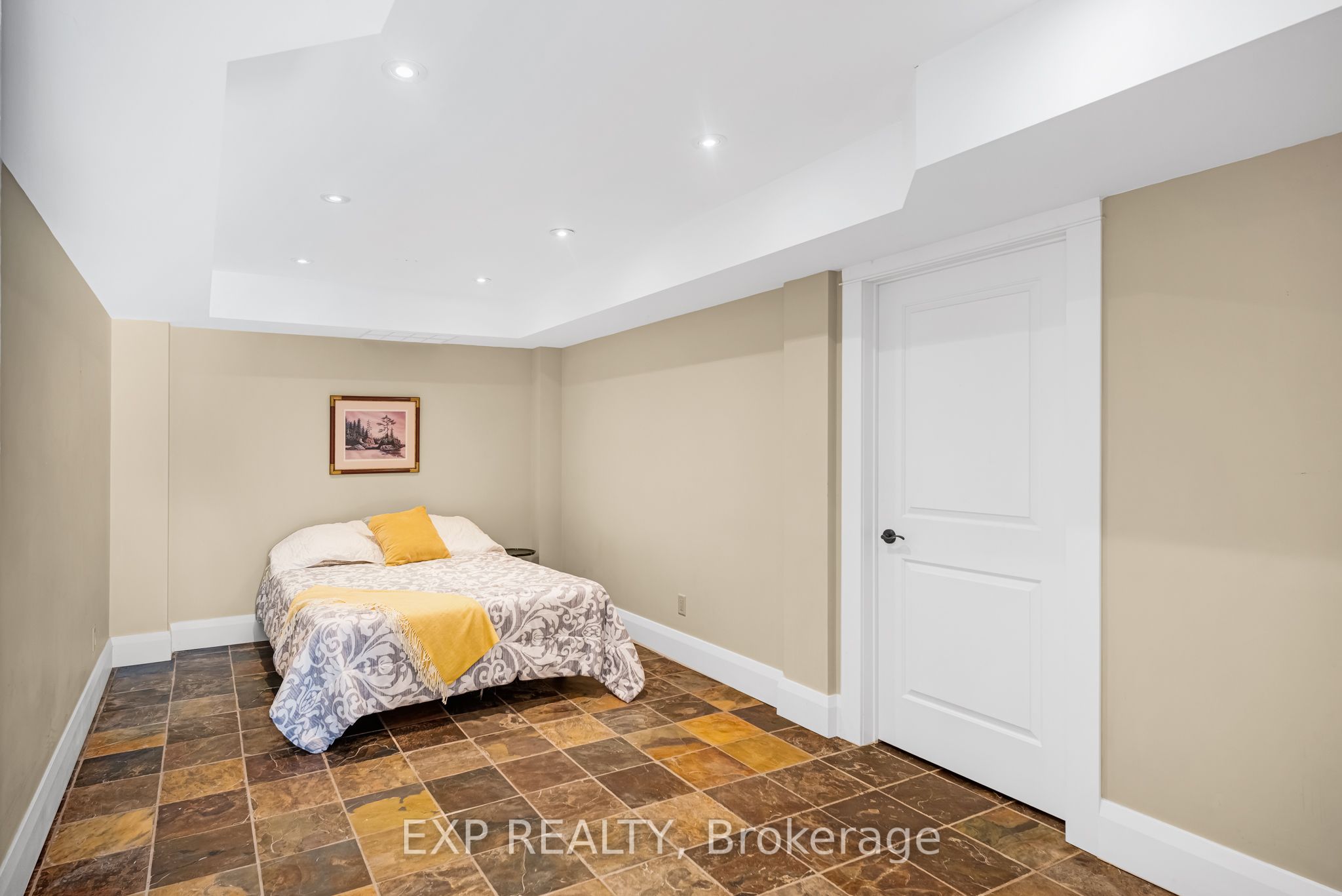 18340 Bathurst Street Property Photo 30