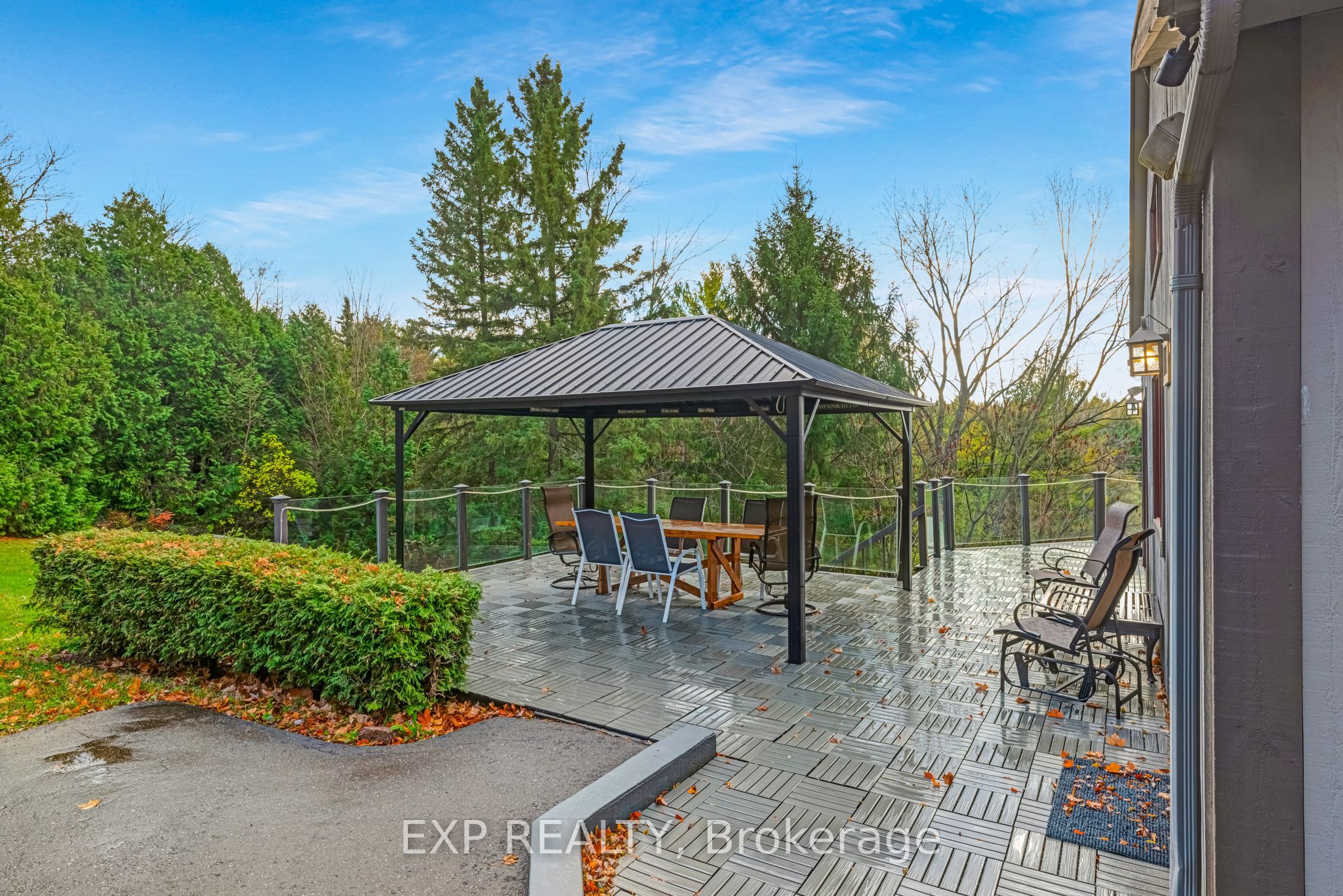 18340 Bathurst Street Property Photo 34