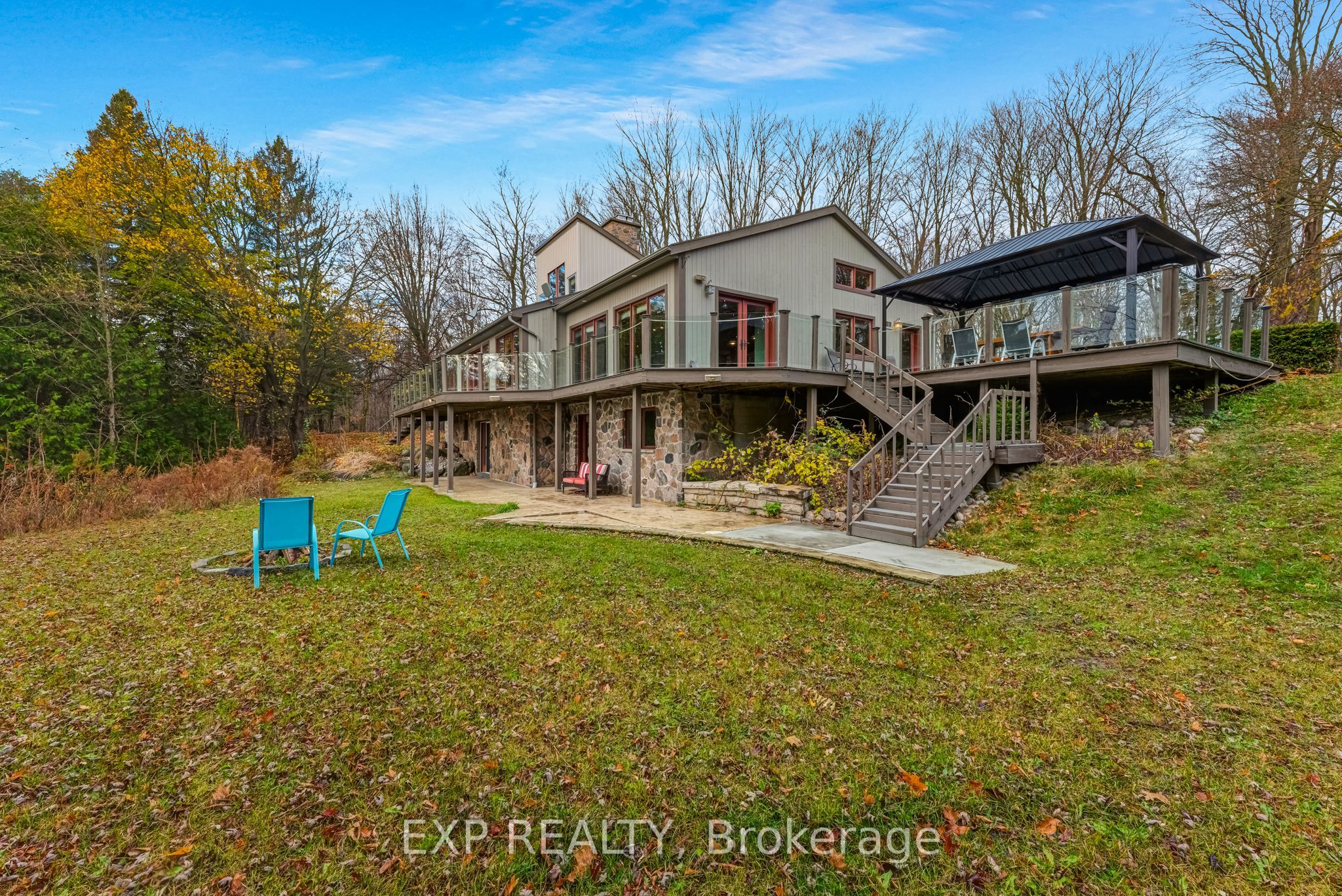 18340 Bathurst Street Property Photo 35