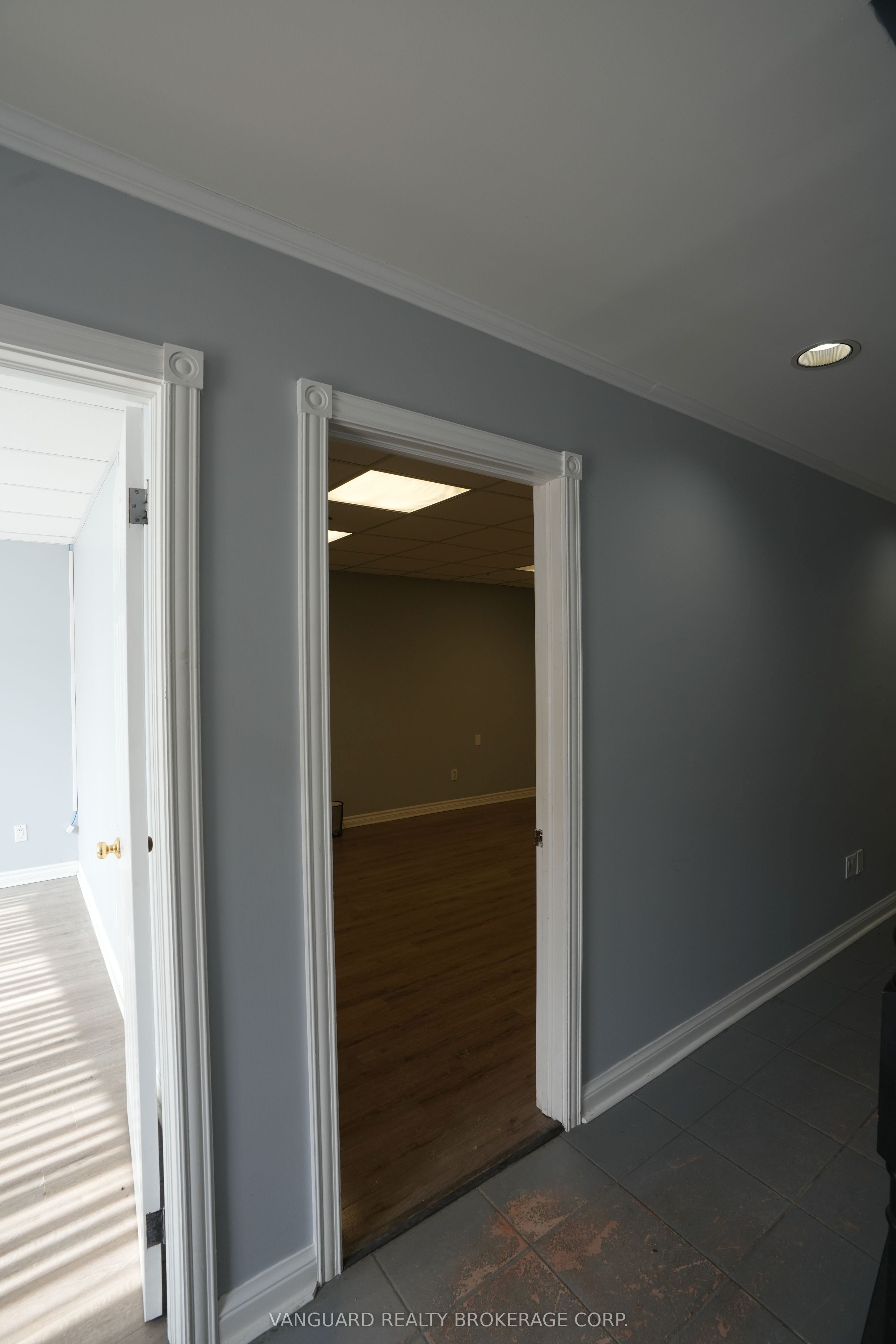 #13 - 410 Chrislea Road Property Photo 14