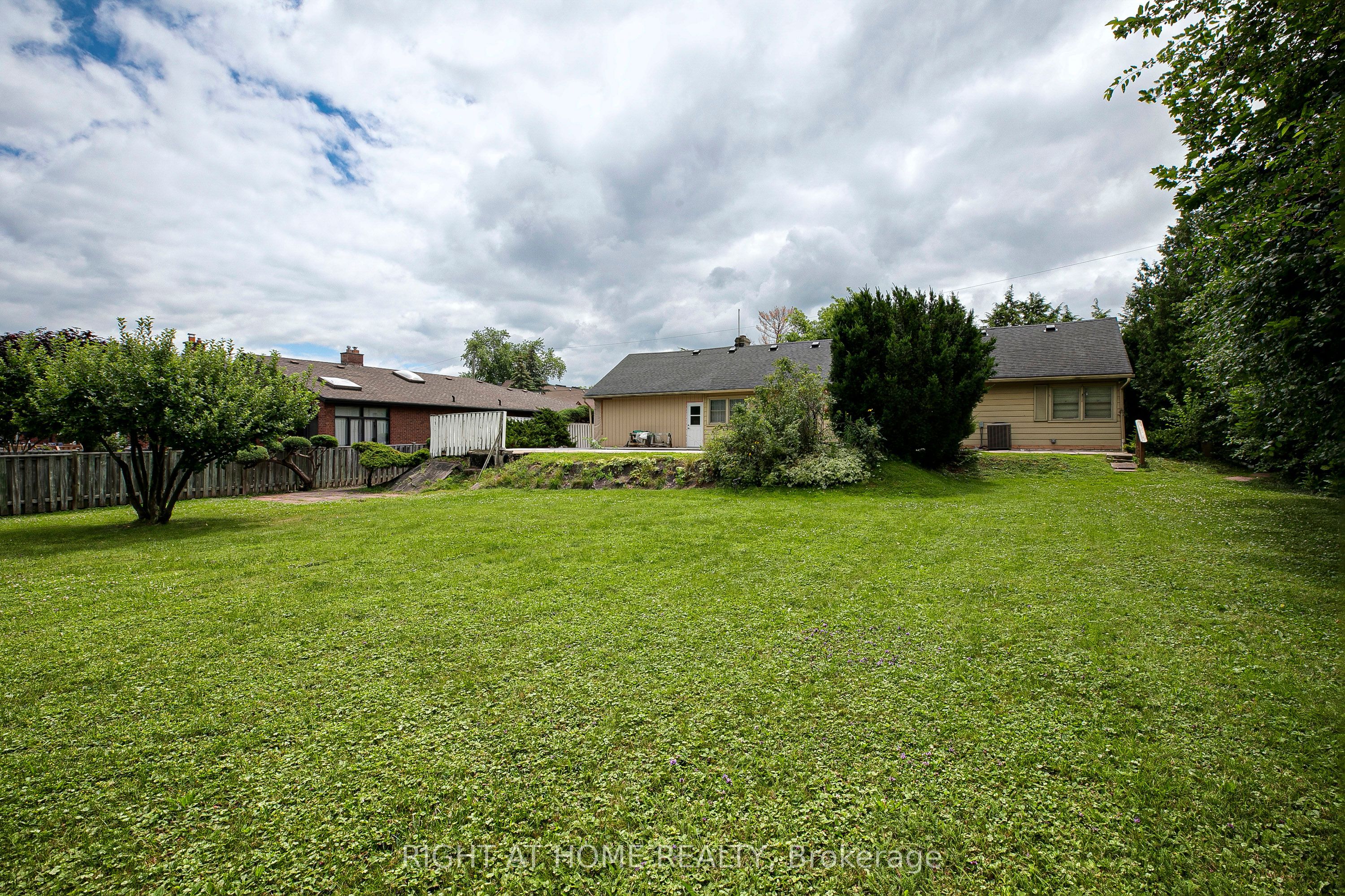 46 Roosevelt Drive Property Photo 4