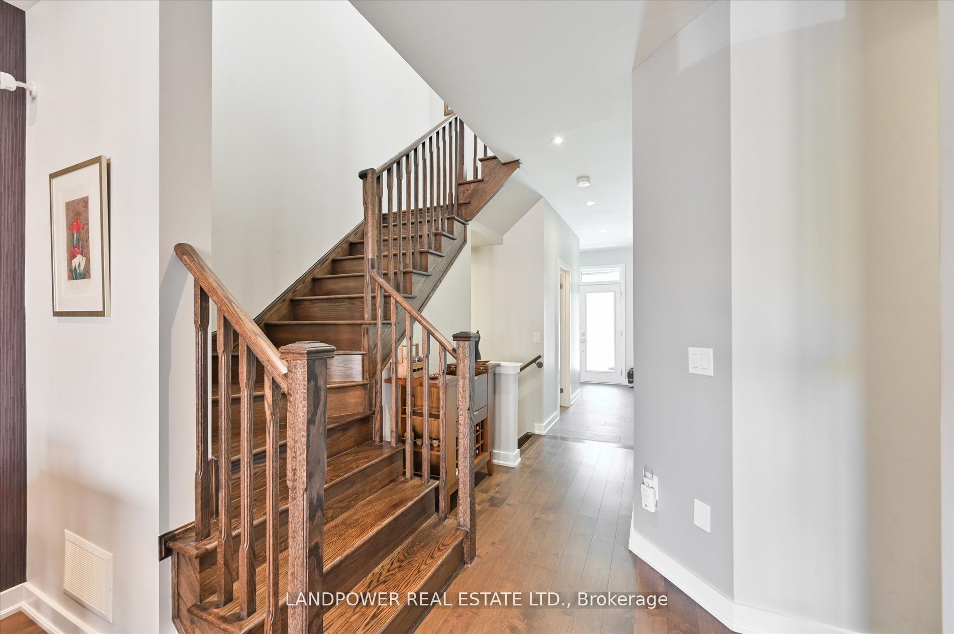 108 Dariole Drive Property Photo 3