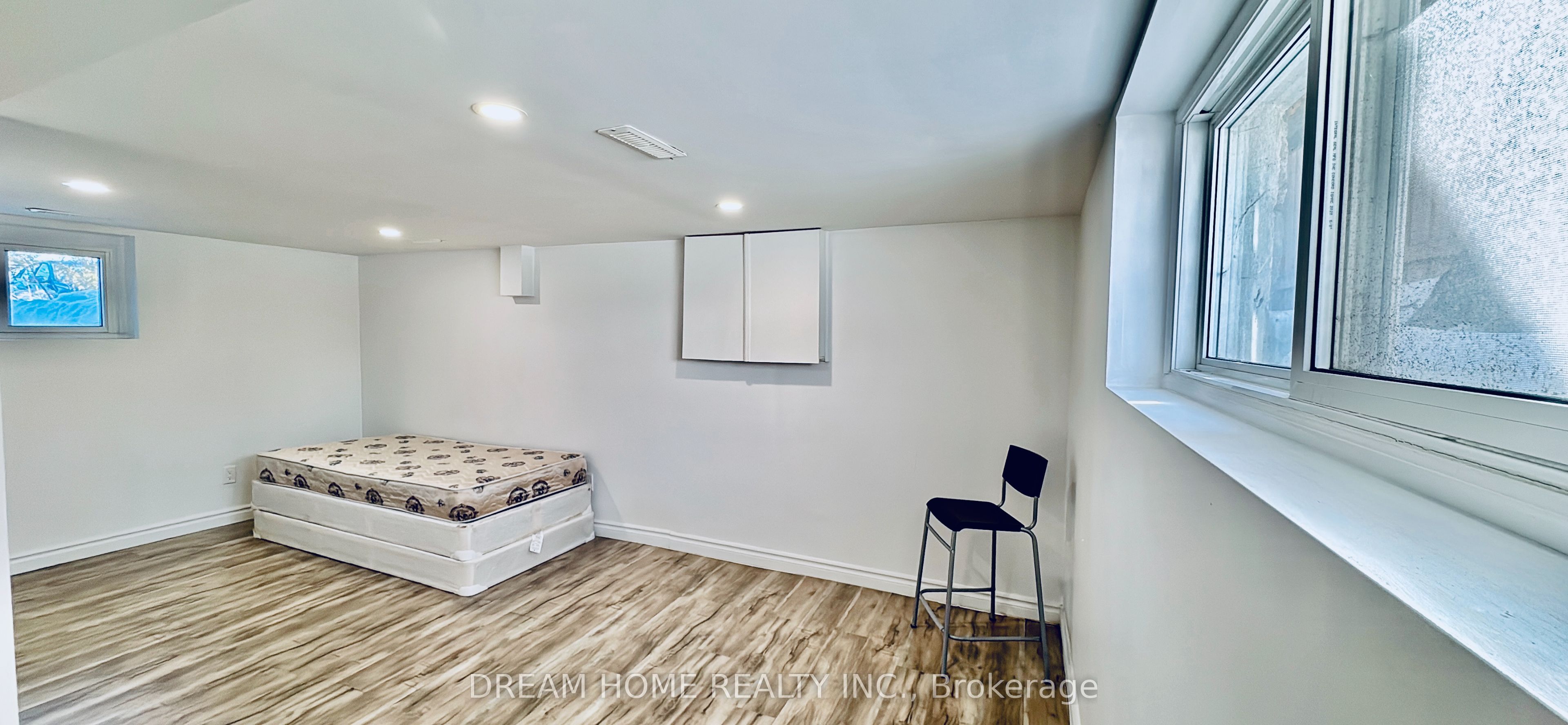 1 Station Street Property Photo 23