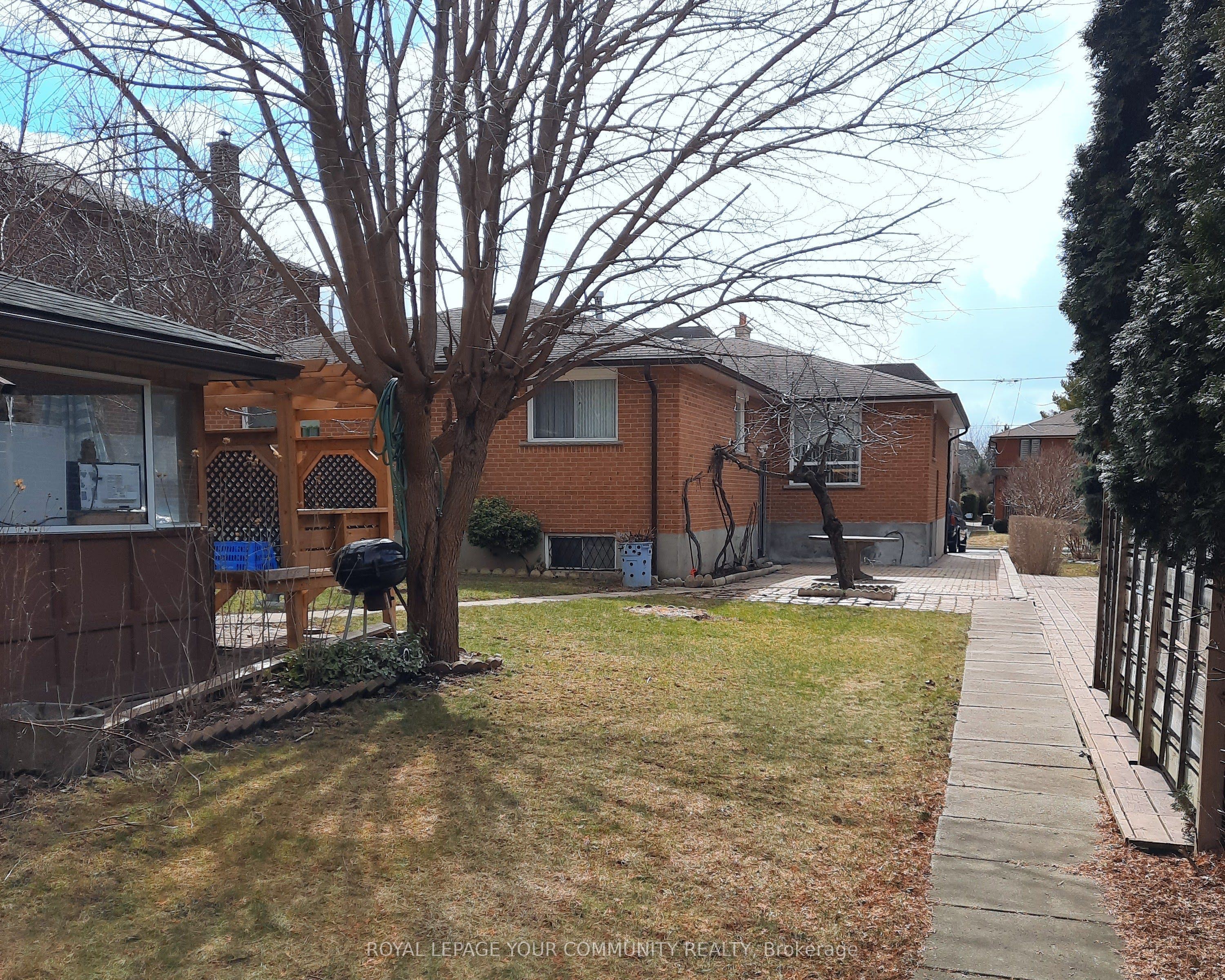 126 Spruce Avenue Property Photo 21