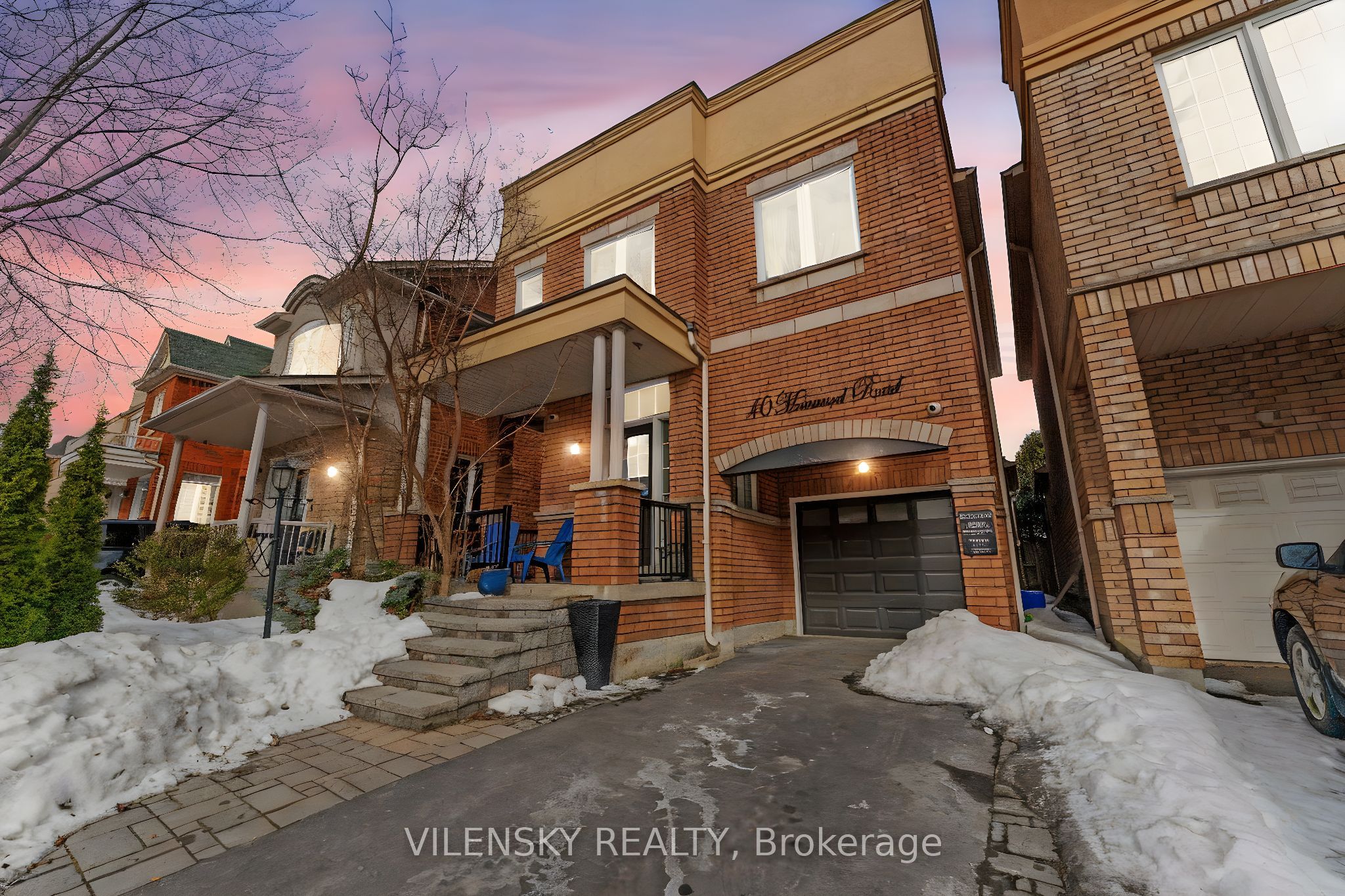 40 Mosswood Road Property Photo 1
